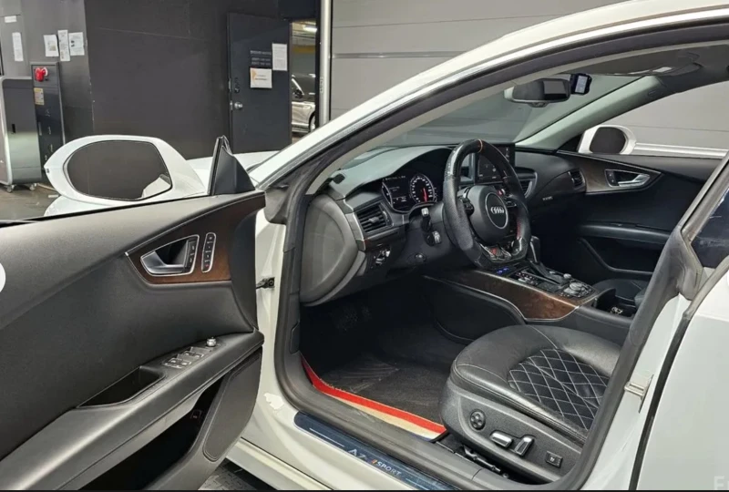 Audi A7 55 TDI* Competition * АвтоКредит* (Цена до БГ), снимка 9 - Автомобили и джипове - 53247840