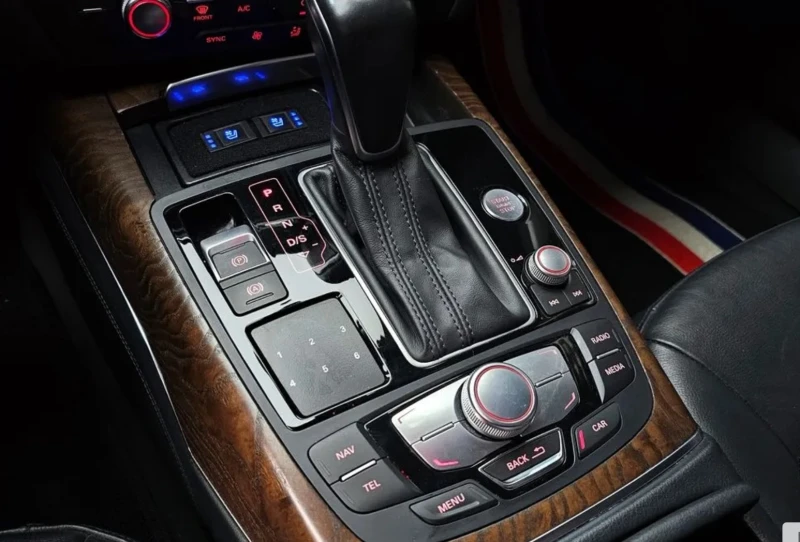 Audi A7 55 TDI* Competition * АвтоКредит* (Цена до БГ), снимка 8 - Автомобили и джипове - 53247840