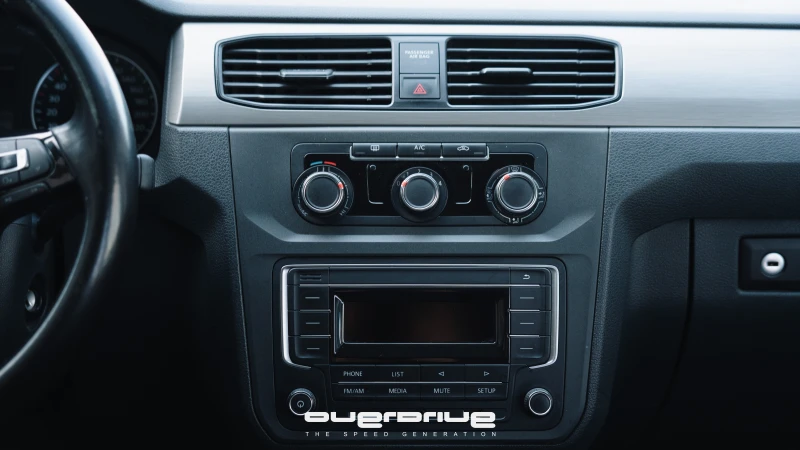 VW Caddy 1.4CNG КOMBI 6+ 1, снимка 17 - Автомобили и джипове - 53260412