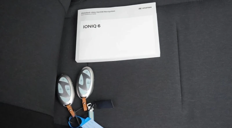 Hyundai Ioniq 6 Connect / SOH 100% ТЕРМОПОМПА , снимка 12 - Автомобили и джипове - 53329295