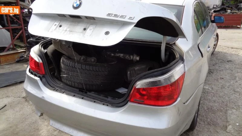 BMW 525 E60525d E61530xd, снимка 15 - Автомобили и джипове - 12637278