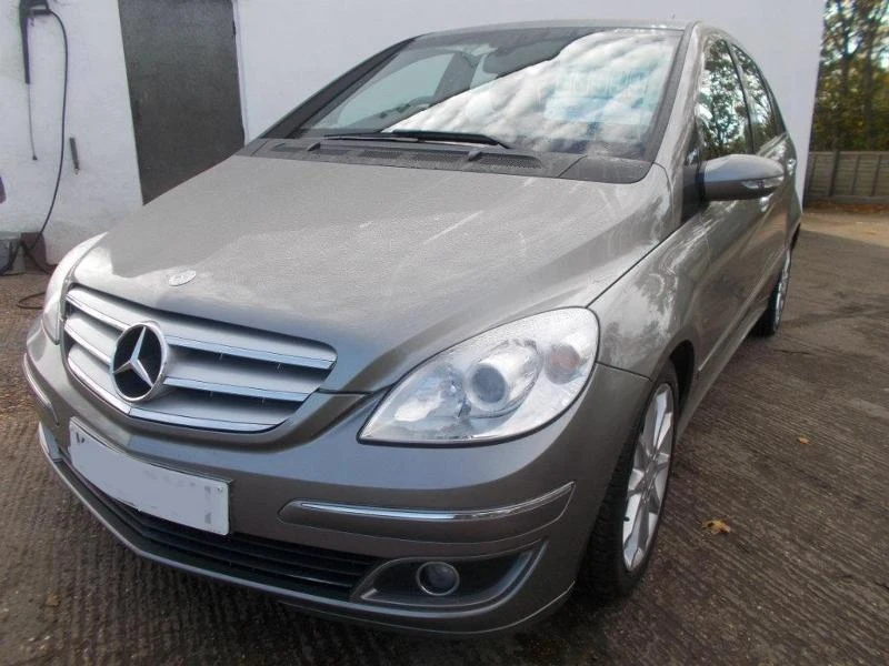 Mercedes-Benz B 200 navi - [1] 