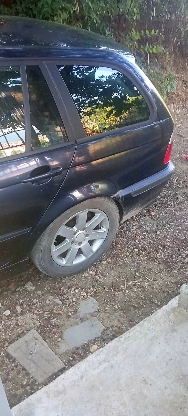 BMW 320, снимка 4 - Автомобили и джипове - 55675595