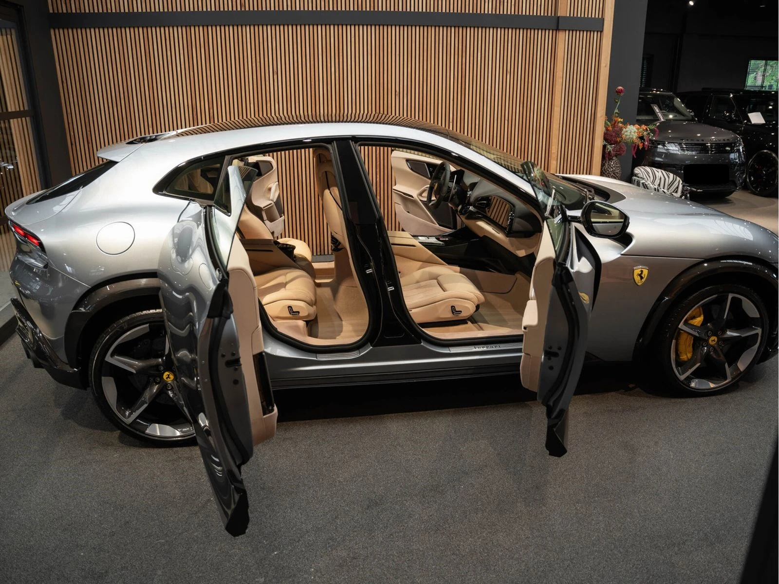 Ferrari Purosangue V12 Carbon Grigio Titanio Purosangue | Mobile.bg   15