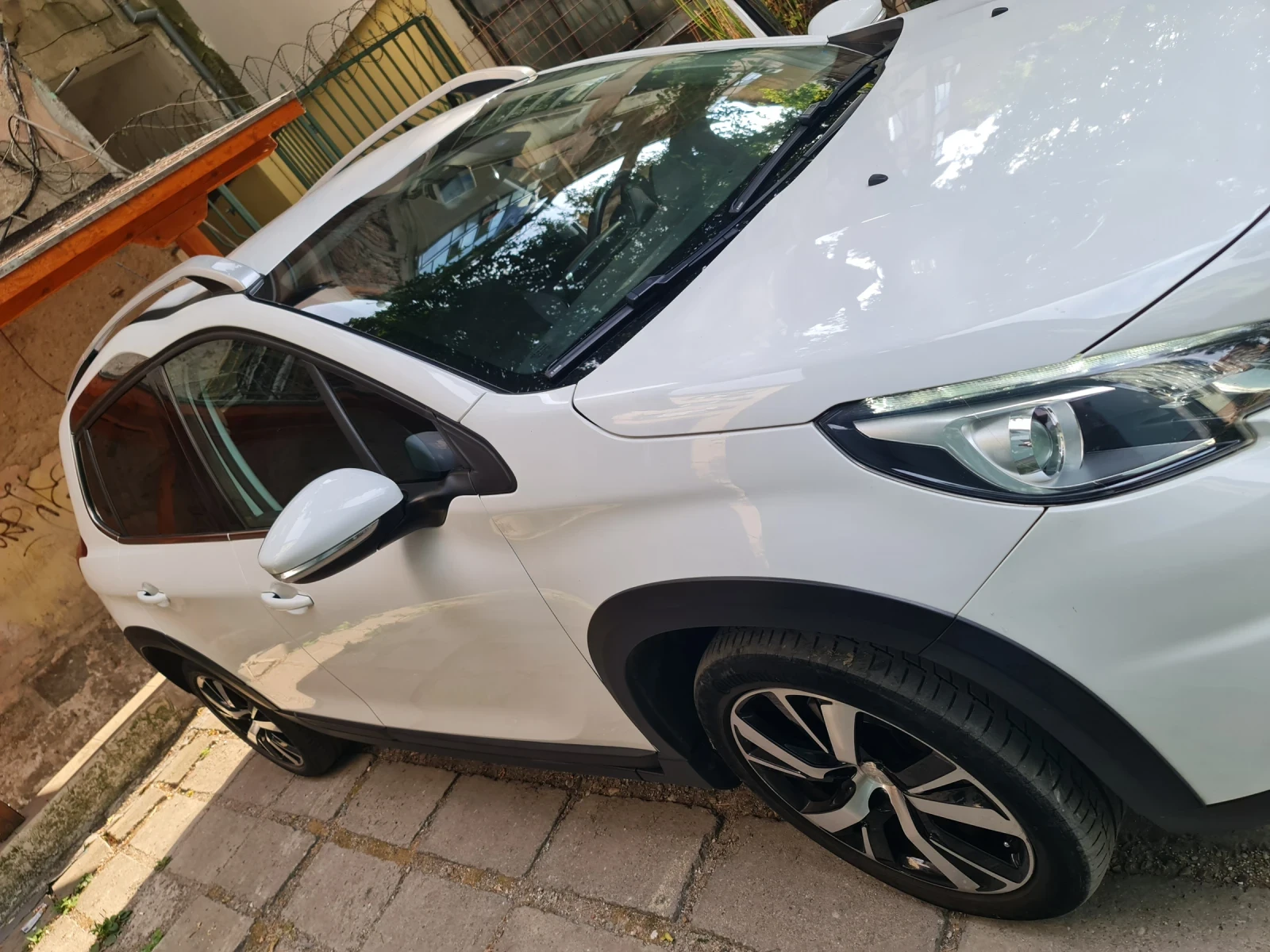 Peugeot 2008 Allure - изображение 2