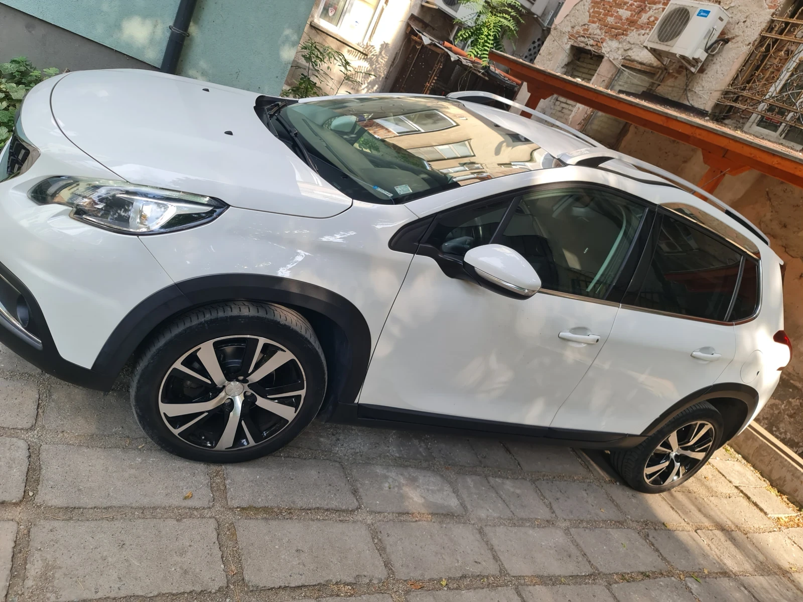 Peugeot 2008 Allure - изображение 10