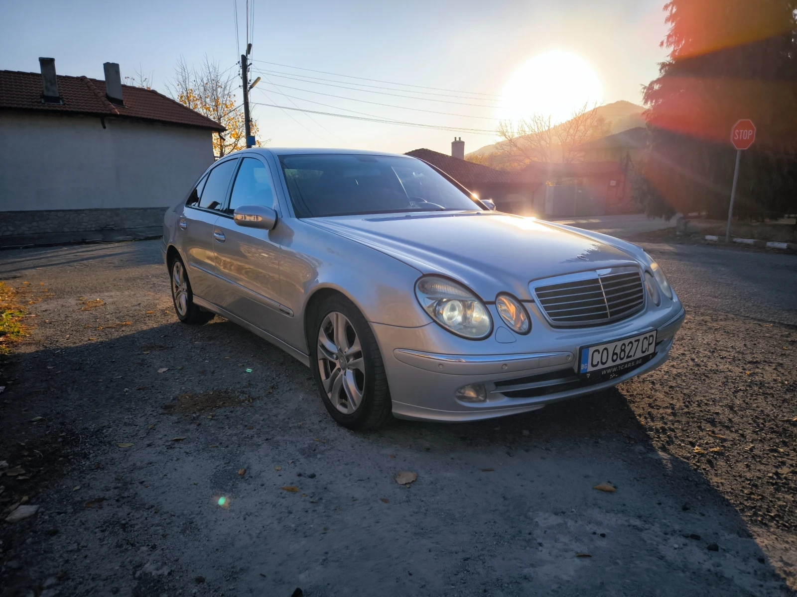 Mercedes-Benz E 500  - изображение 3