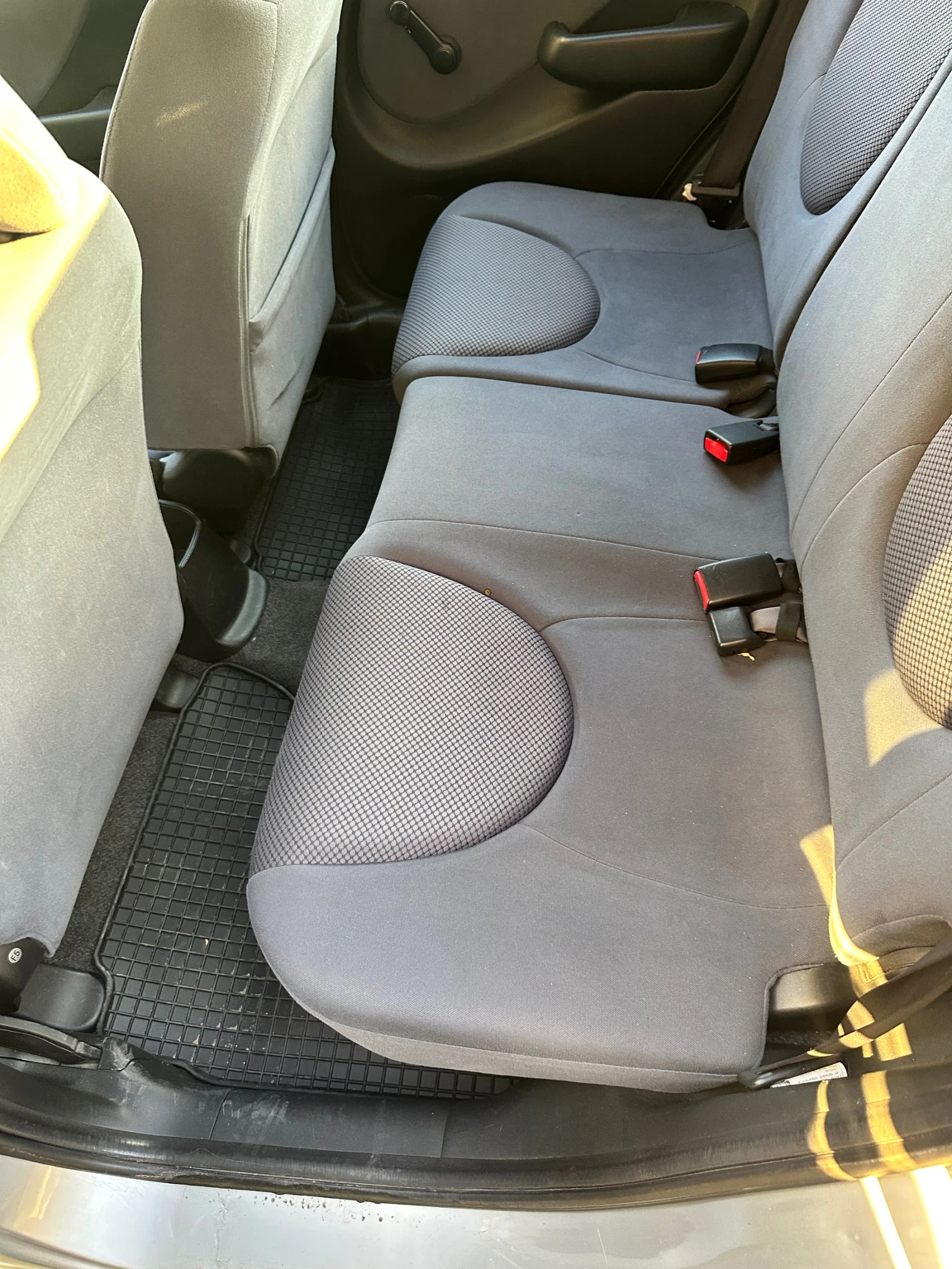 Honda Jazz  - изображение 10