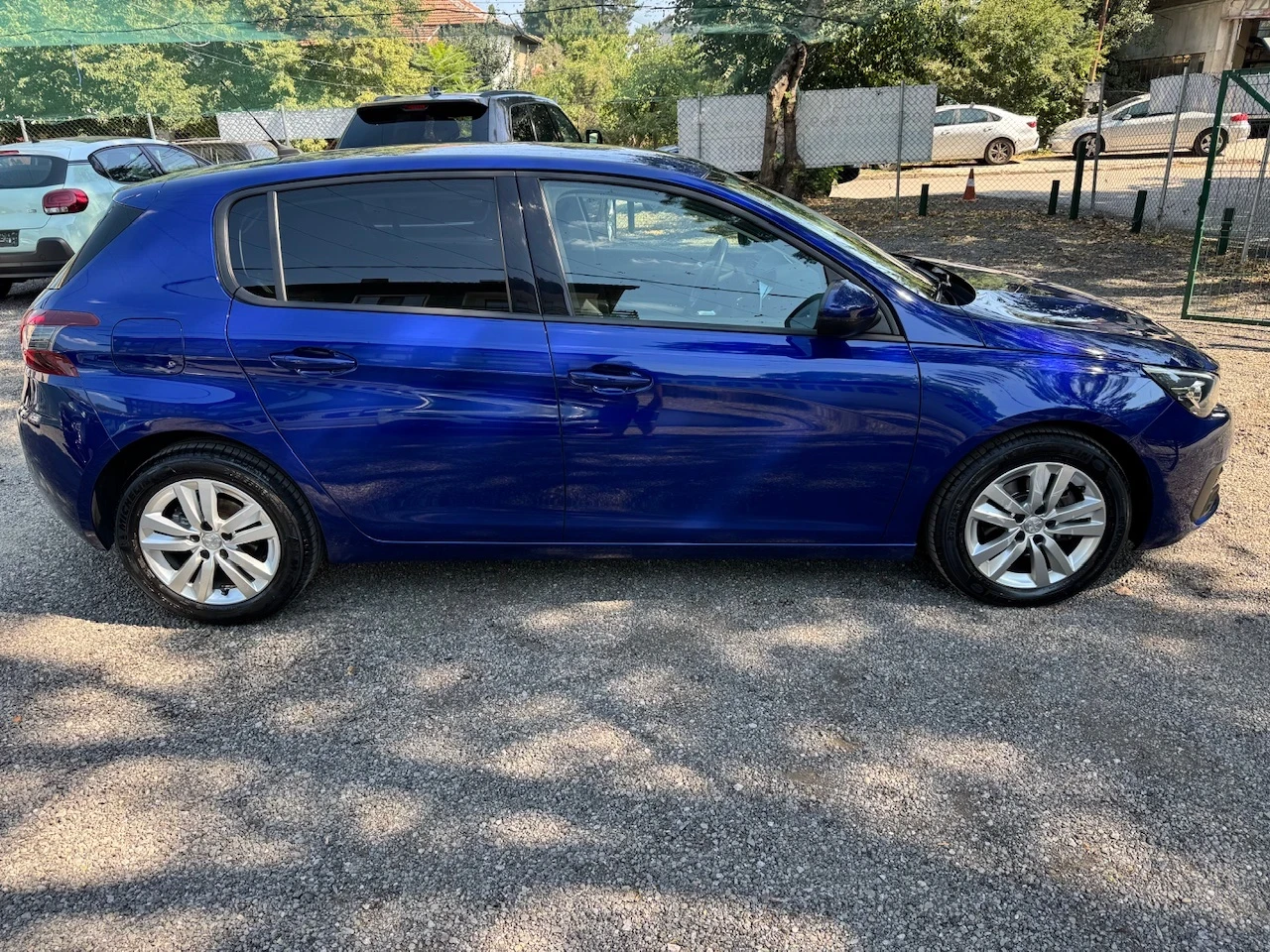 Peugeot 308 1.2i 130кс./ПЪРВИ ЕДИНСТВ.СОБСТВ./33350км. ПЪЛ.ИСТ - изображение 4