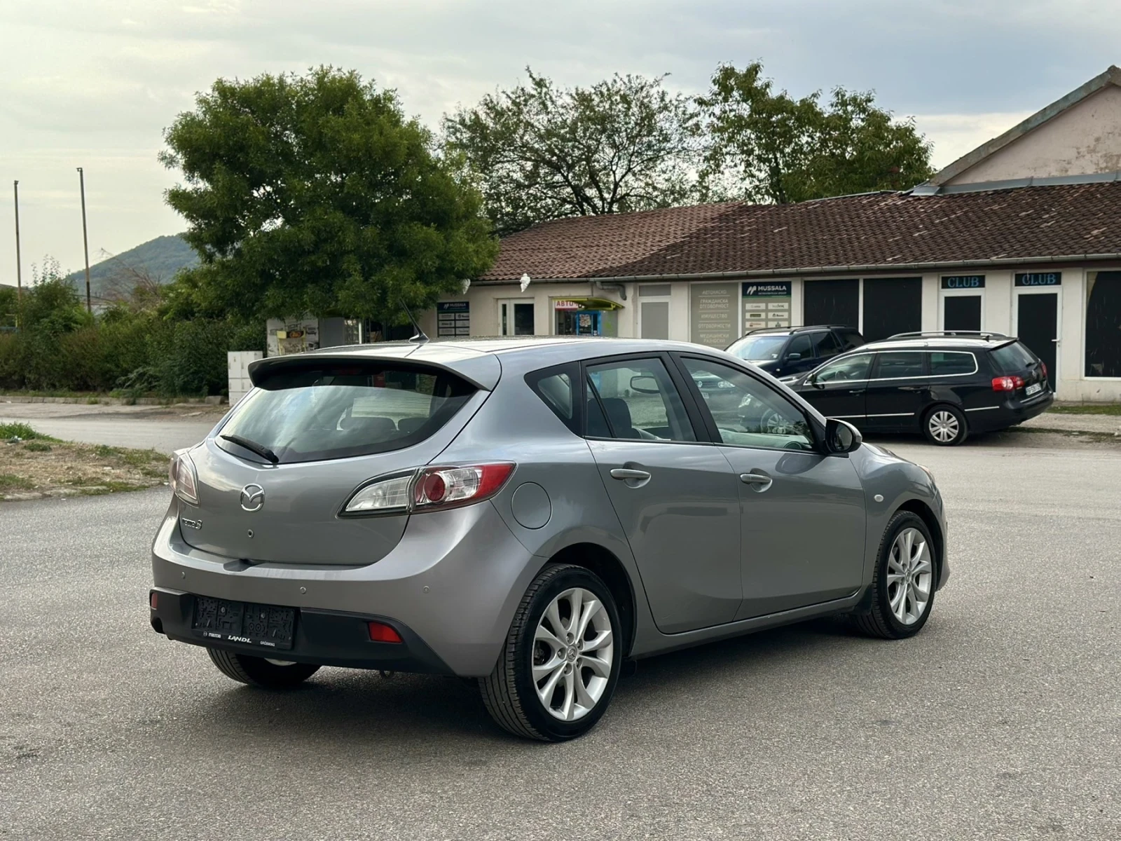 Mazda 3 1.6i - 105 ps - изображение 4