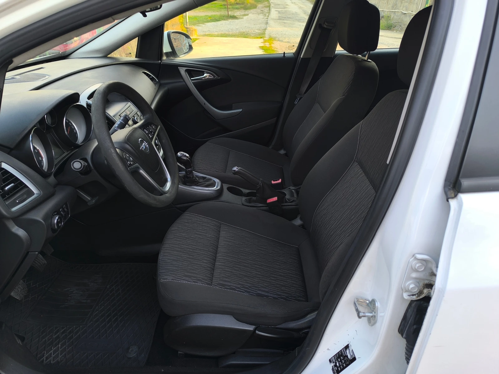 Opel Astra FACE-LIFT-1.7CDTI-110кс-6 скорости-КЛИМА-EURO 5b- - изображение 9