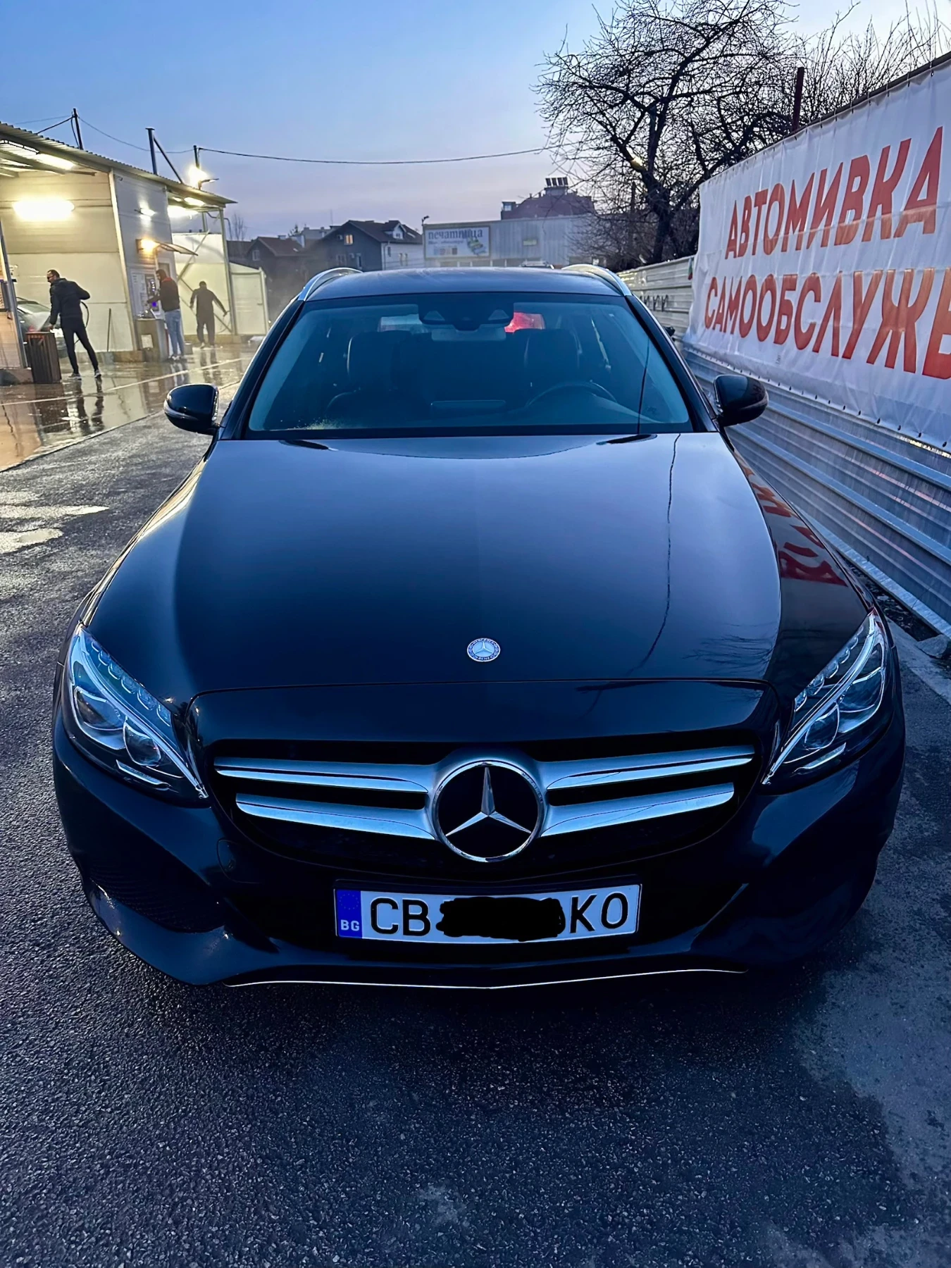 Mercedes-Benz C 300 H - изображение 2