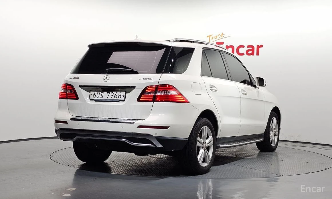 Mercedes-Benz 350  - изображение 2