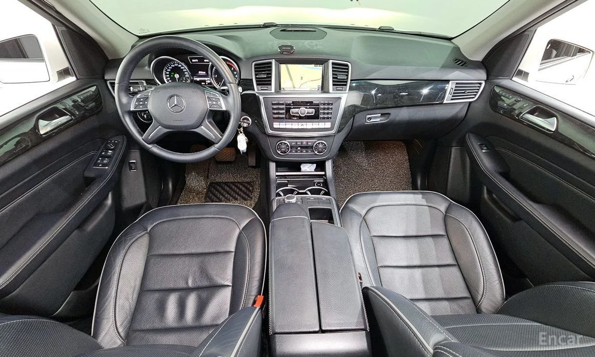 Mercedes-Benz 350  - изображение 7