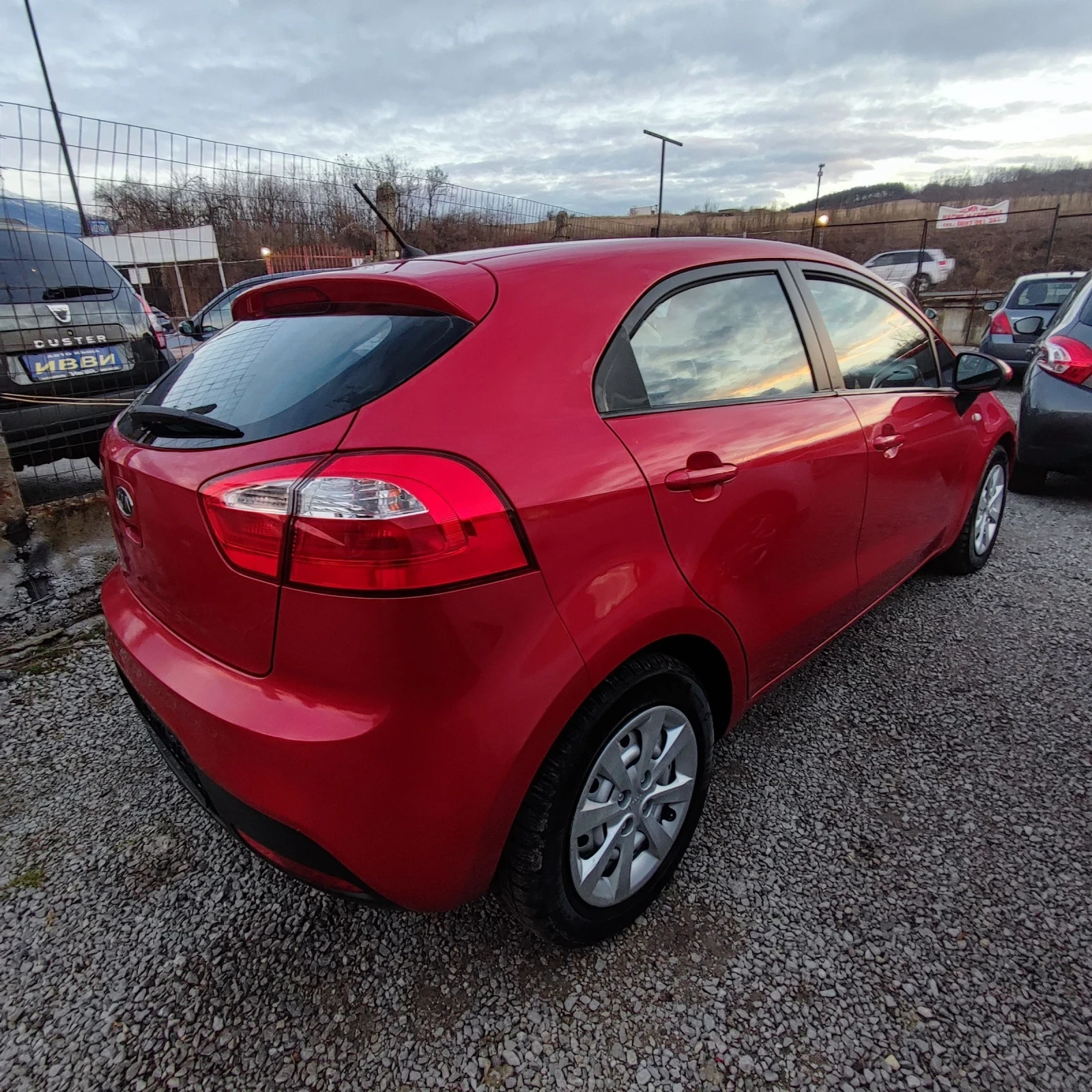 Kia Rio 1.25i* KLIMATIK* 85кс* EURO5B*  - изображение 5