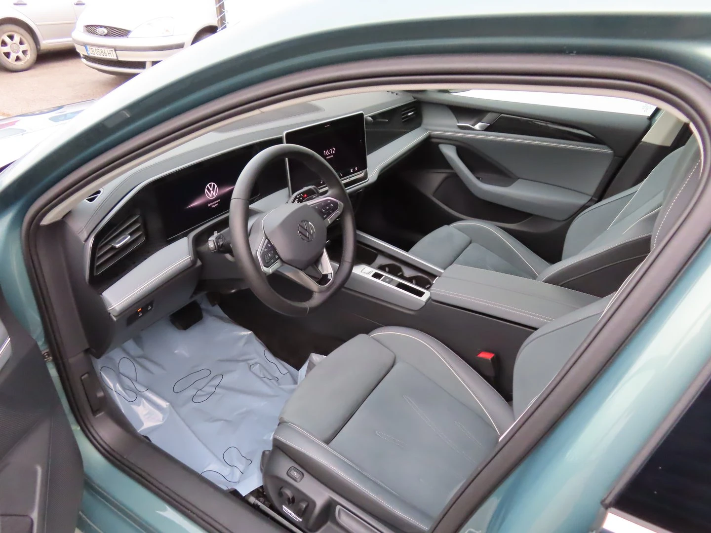 VW Passat 9 Business 1.5 eTSI DSG - изображение 4