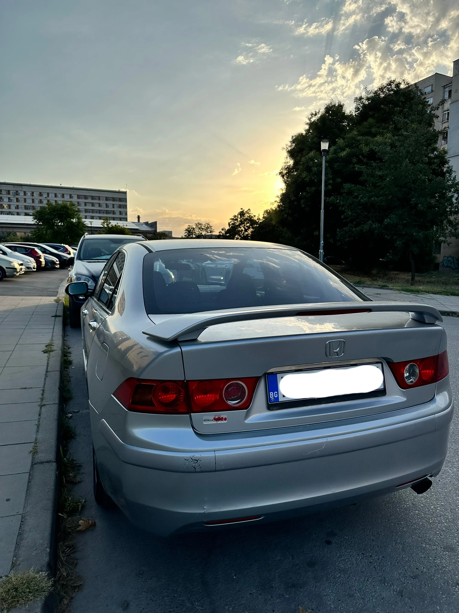 Honda Accord 2.0i-VTEC, снимка 6 - Автомобили и джипове - 53981209