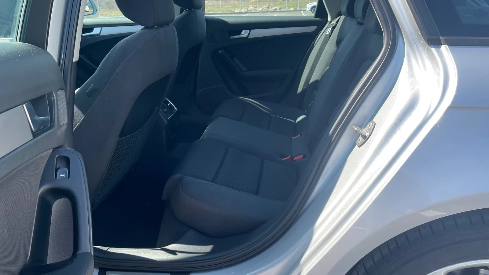 Audi A4 A4 B8 170 к.с Quattro, снимка 13 - Автомобили и джипове - 54025438