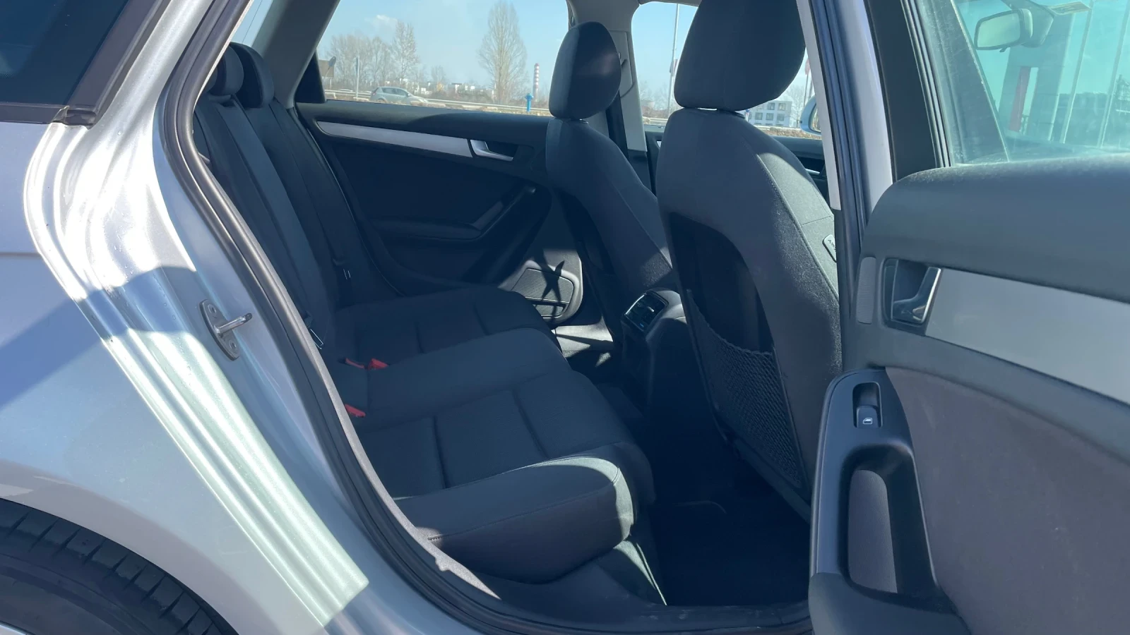 Audi A4 A4 B8 170 к.с Quattro, снимка 14 - Автомобили и джипове - 54025438