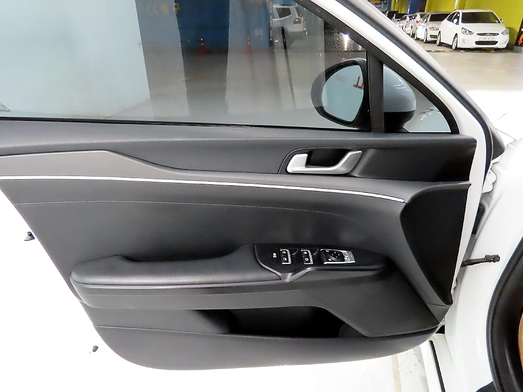 Kia K5 2.0LPI TRENDY autogeorge.com | Mobile.bg � ����������� 13