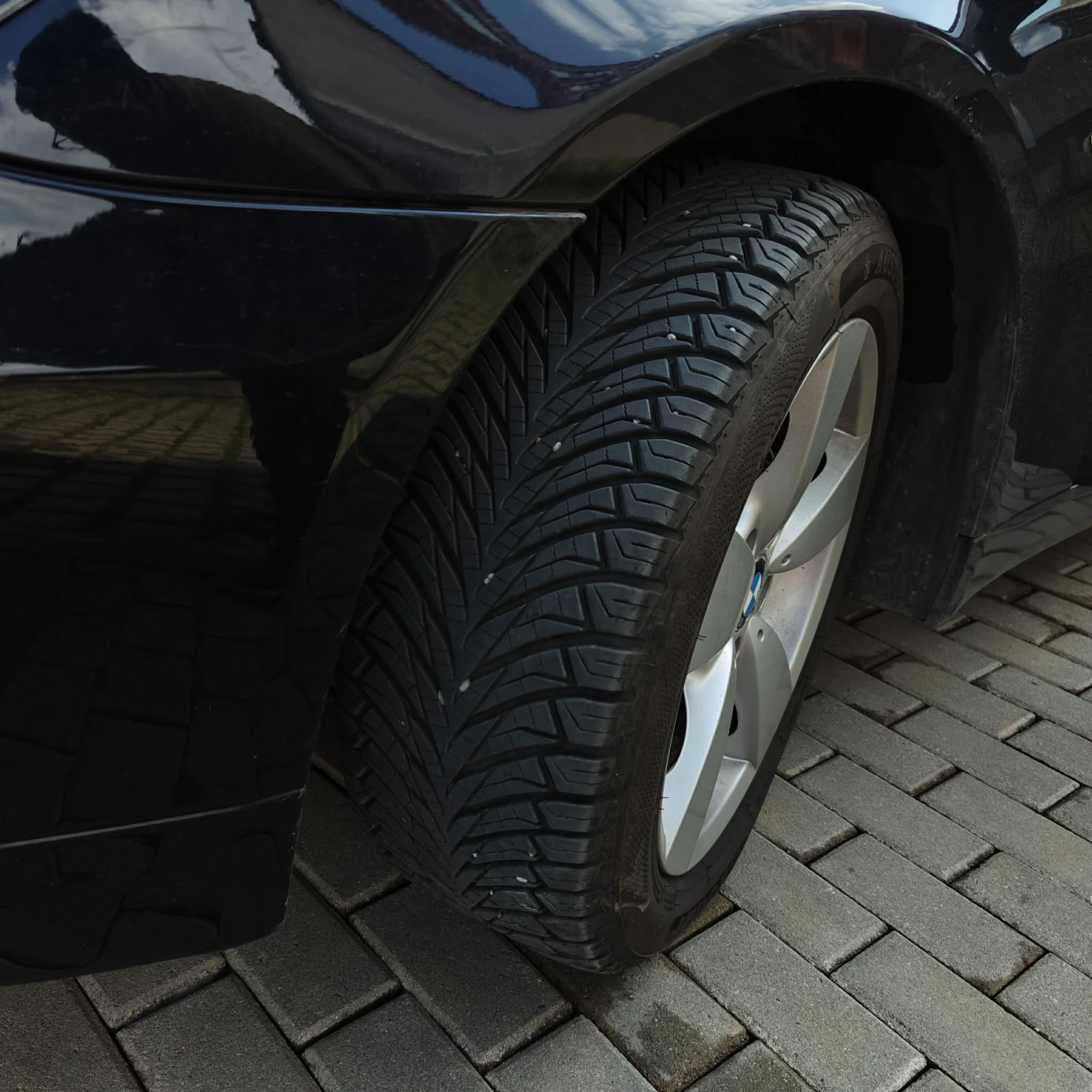 BMW 530 Xi, снимка 9 - Автомобили и джипове - 54235771