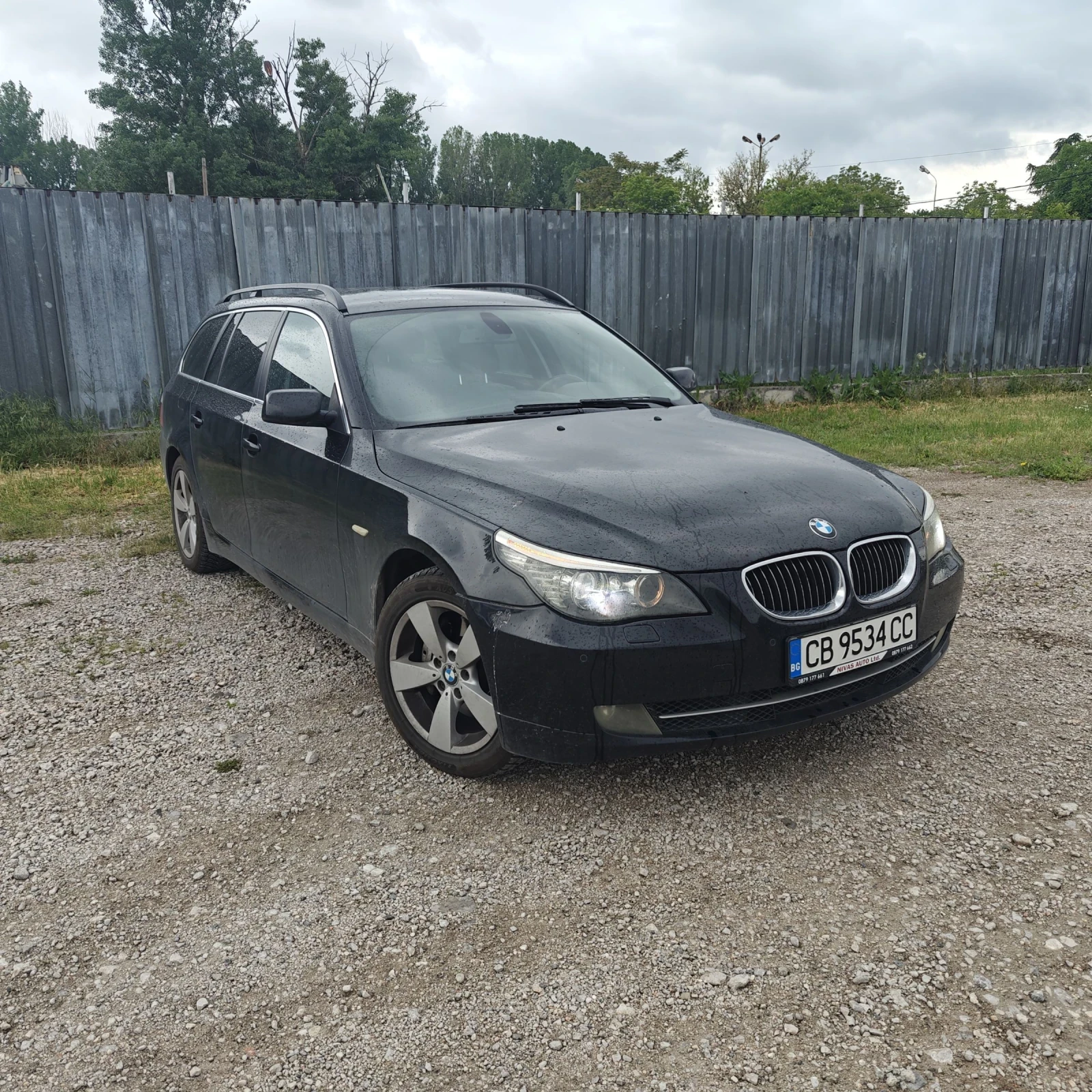 BMW 530 Xi, снимка 2 - Автомобили и джипове - 54235771