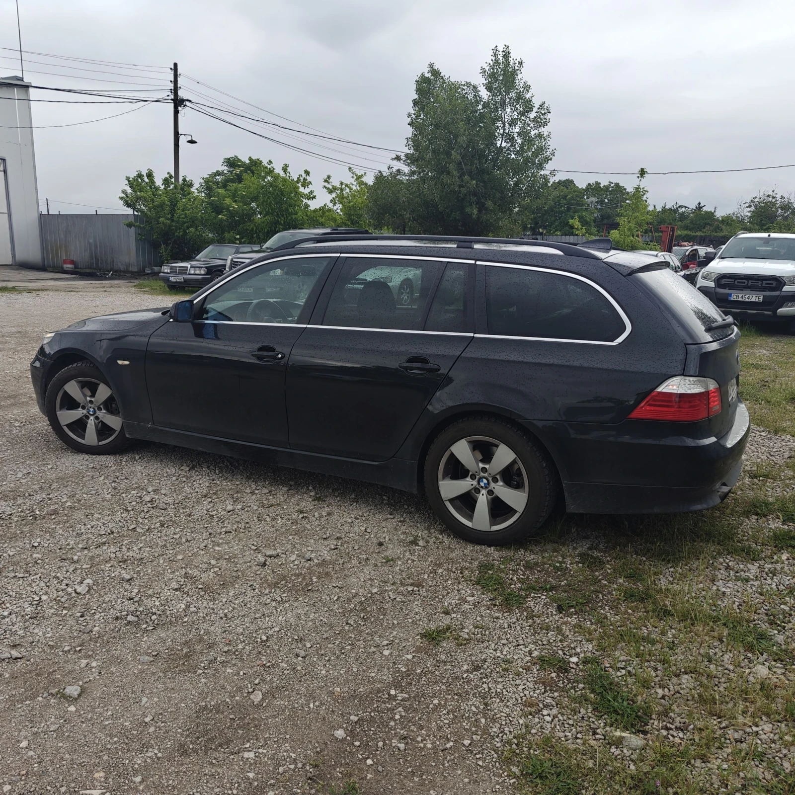 BMW 530 Xi, снимка 6 - Автомобили и джипове - 54235771