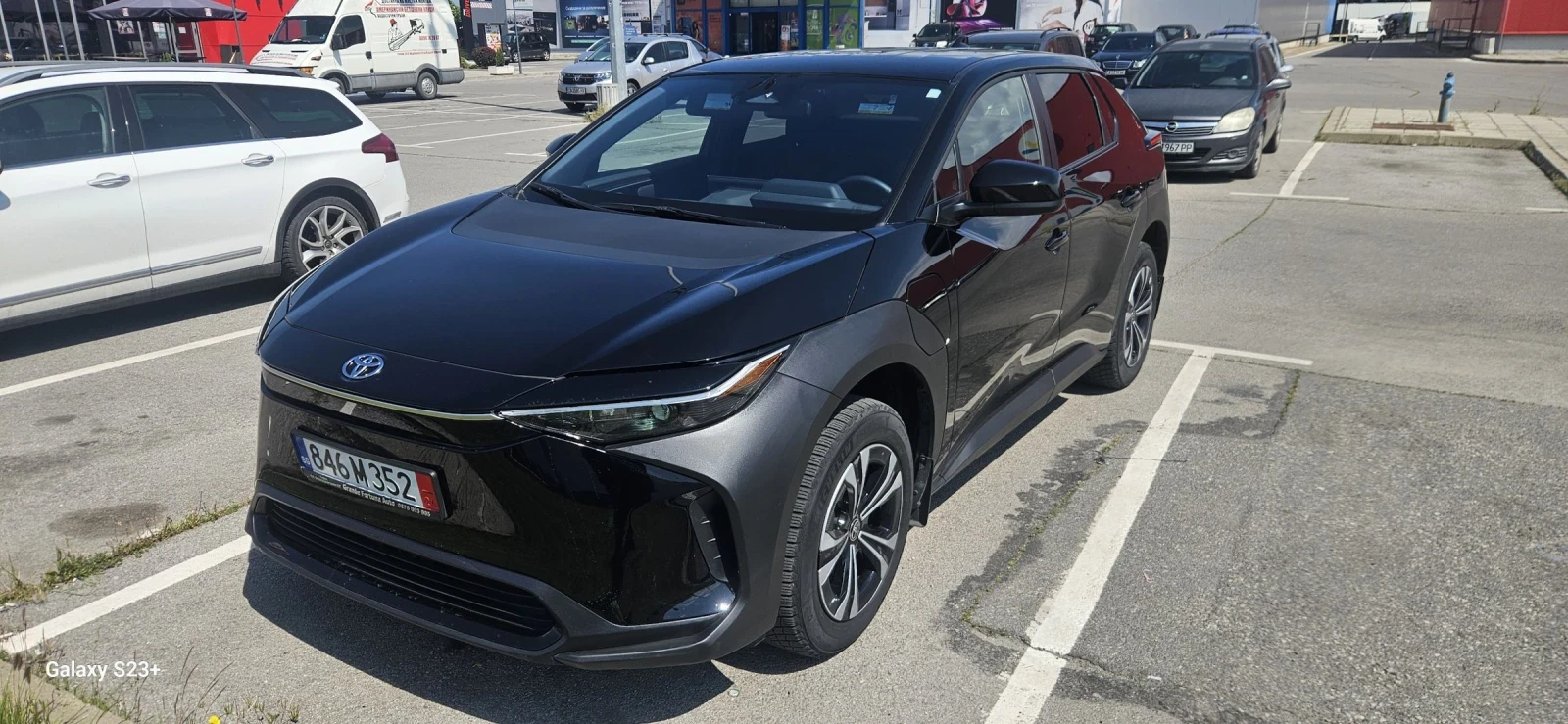 Toyota bZ4X XLE/LIMITED FWD