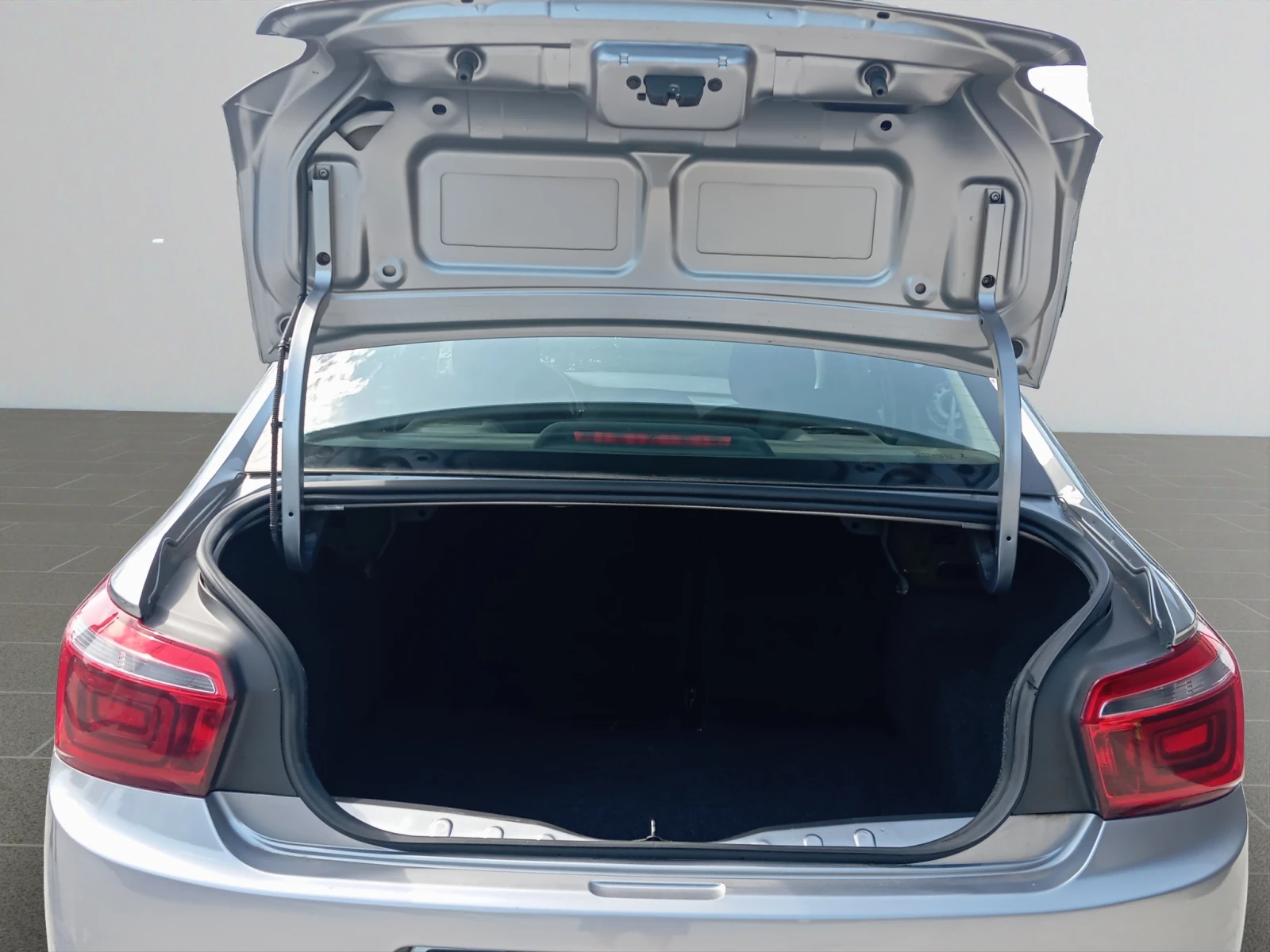 Citroen C-Elysee SHINE BlueHDi 100 S&S BM6 E6, снимка 13 - Автомобили и джипове - 54697358