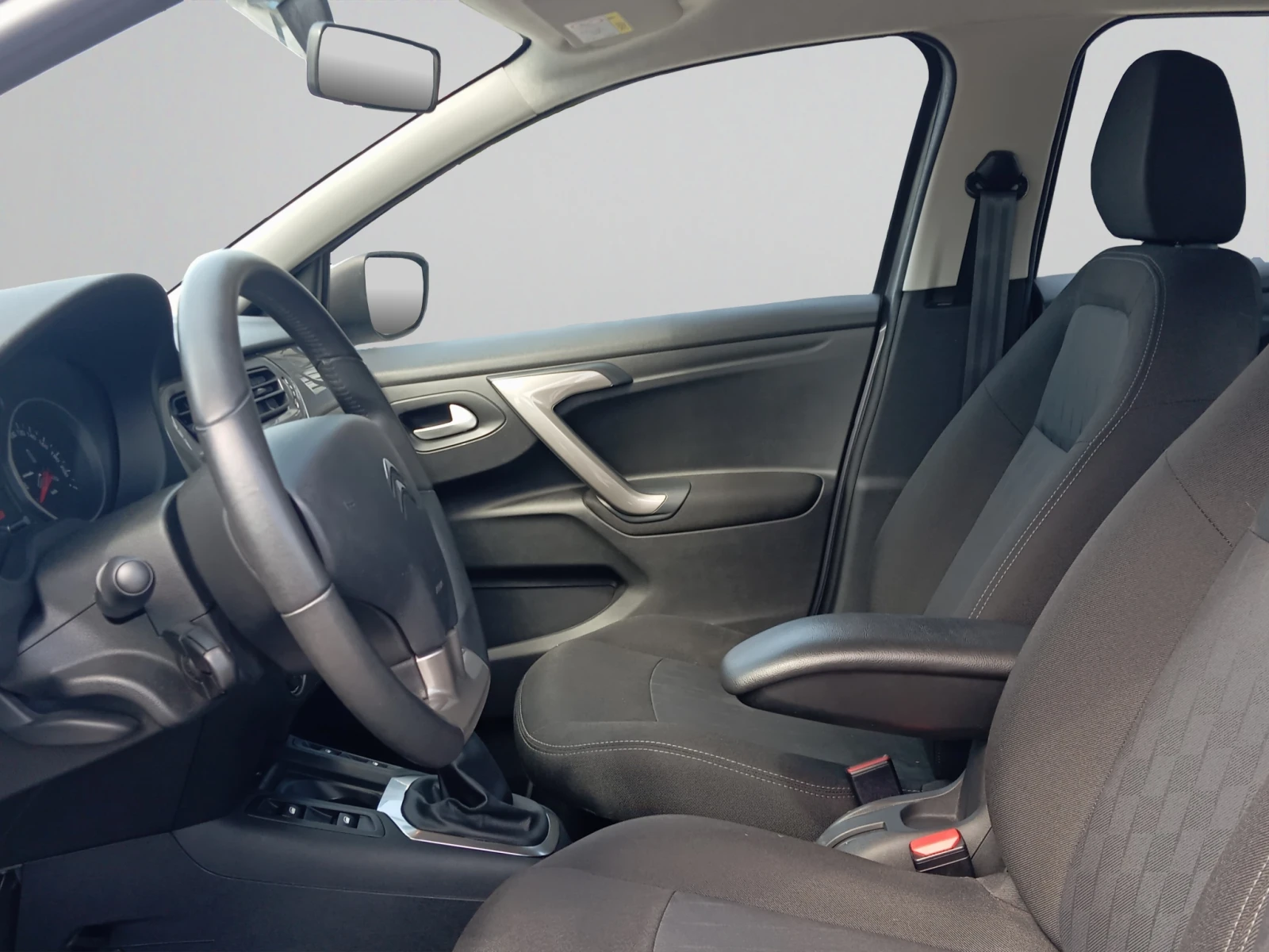Citroen C-Elysee SHINE BlueHDi 100 S&S BM6 E6, снимка 11 - Автомобили и джипове - 54697358