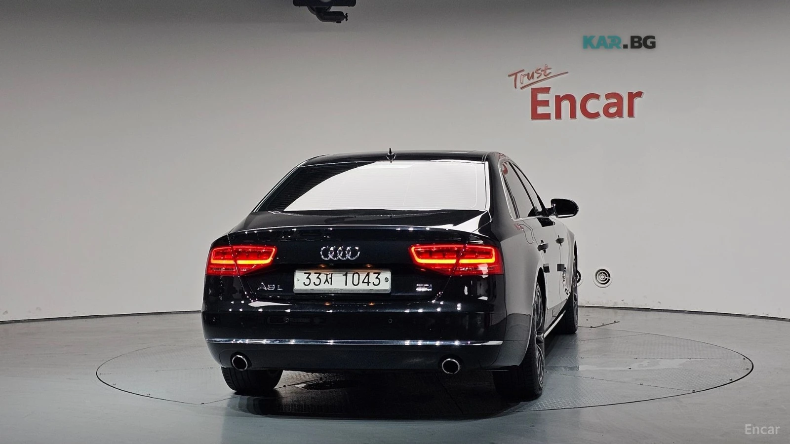 Audi A8 3.0 TDI* QUATTRO* КОЖА* ПОДГРЕВ* ОБДУХВ* ПАНОРАМА*, снимка 4 - Автомобили и джипове - 54811838