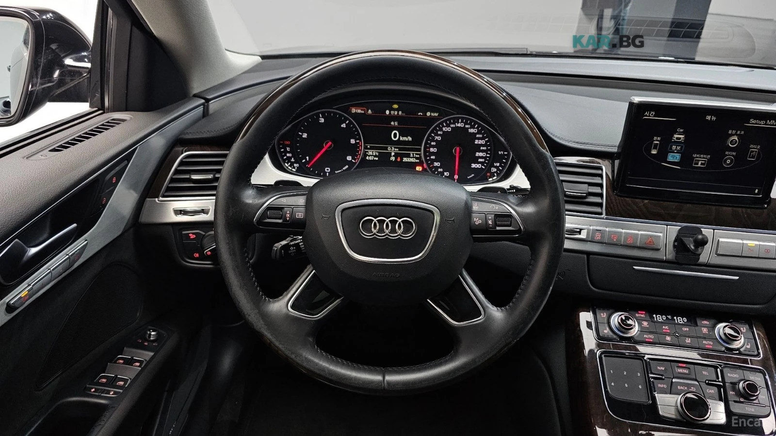 Audi A8 3.0 TDI* QUATTRO* КОЖА* ПОДГРЕВ* ОБДУХВ* ПАНОРАМА*, снимка 13 - Автомобили и джипове - 54811838