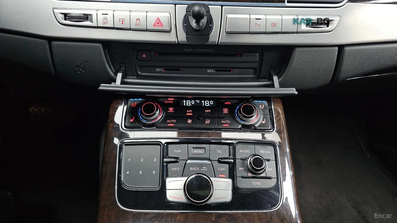 Audi A8 3.0 TDI* QUATTRO* КОЖА* ПОДГРЕВ* ОБДУХВ* ПАНОРАМА*, снимка 16 - Автомобили и джипове - 54811838