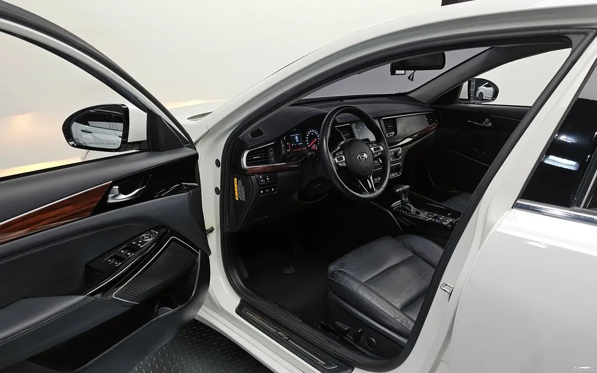 Kia K7 * ����� * ������ * �������� | Mobile.bg � ����������� 9