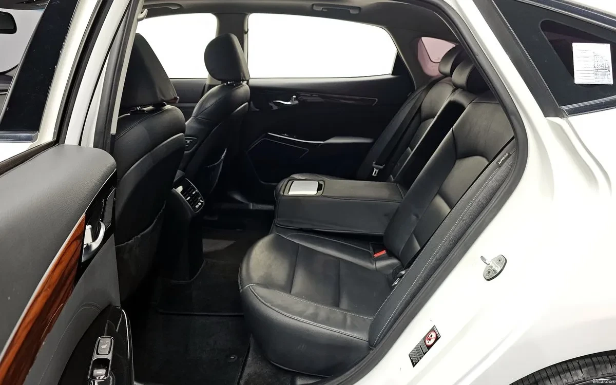 Kia K7 * ����� * ������ * �������� | Mobile.bg � ����������� 10