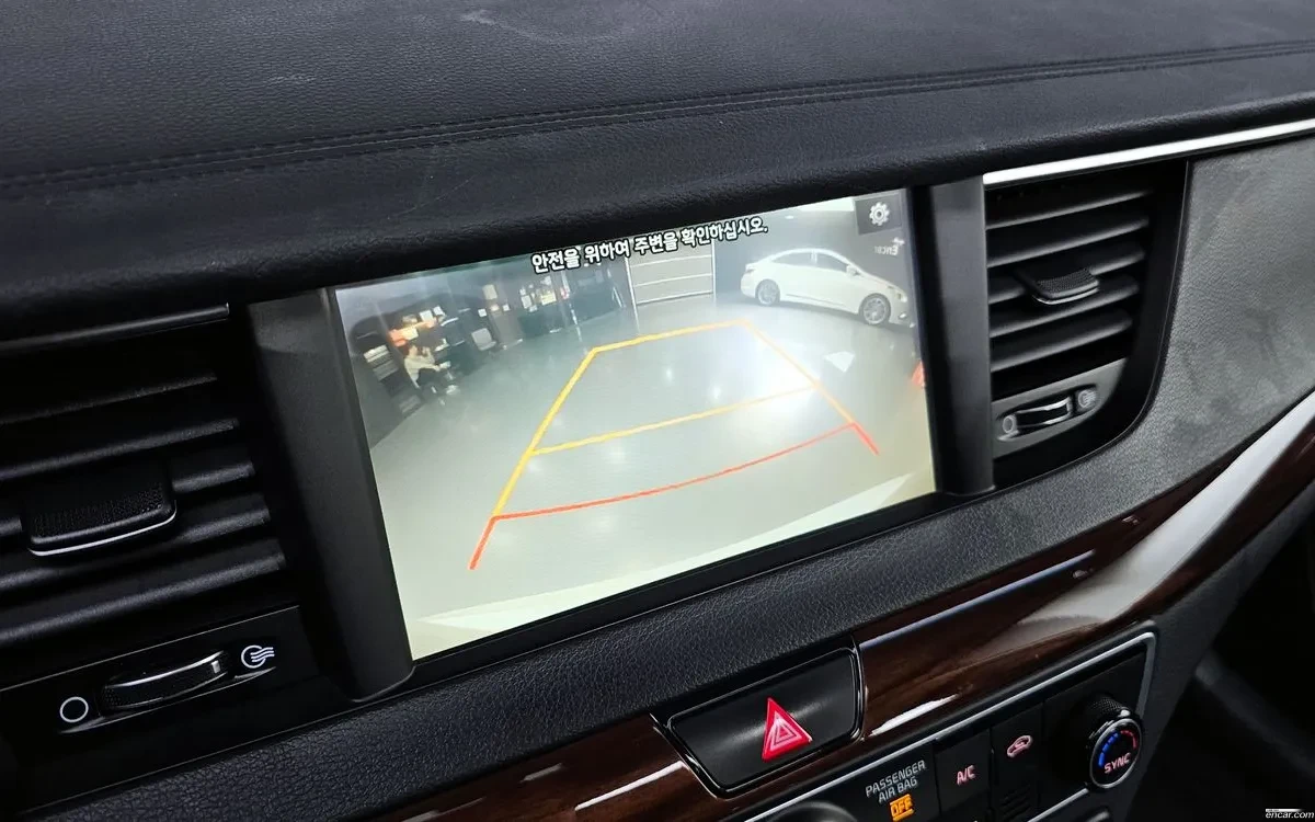 Kia K7 * ����� * ������ * �������� | Mobile.bg � ����������� 12