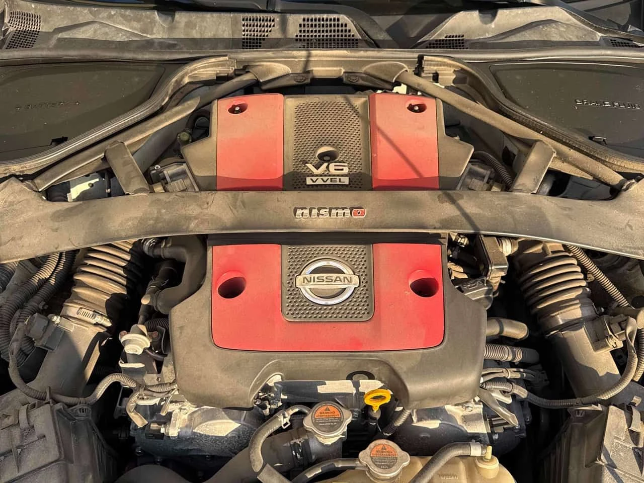 Nissan 370Z NISMO PACK* АЛКАНТАРА* BOSE* ПЪРВИ СОБСТВЕНИК* , снимка 11 - Автомобили и джипове - 54865527
