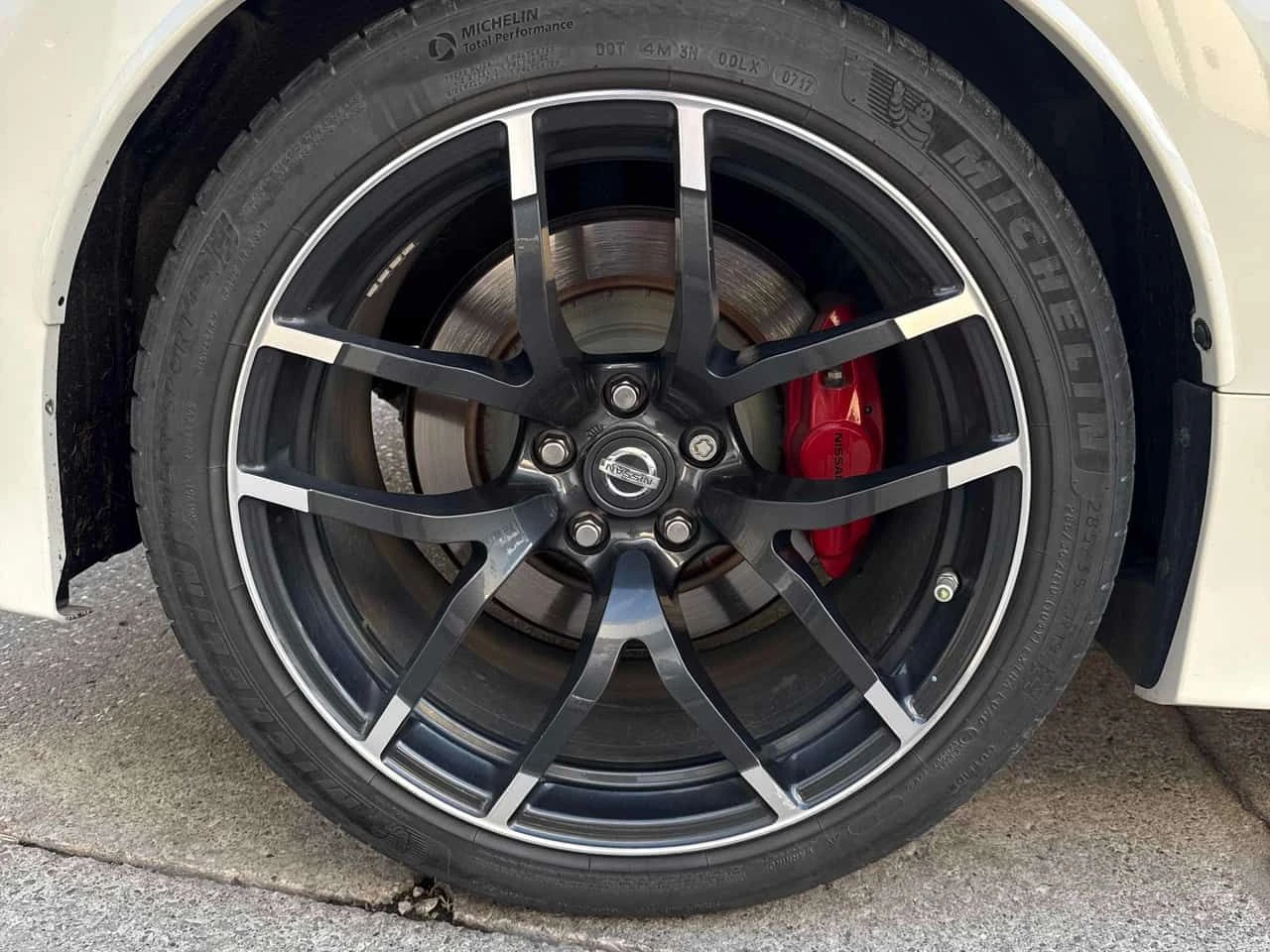 Nissan 370Z NISMO PACK* АЛКАНТАРА* BOSE* ПЪРВИ СОБСТВЕНИК* , снимка 6 - Автомобили и джипове - 54865527