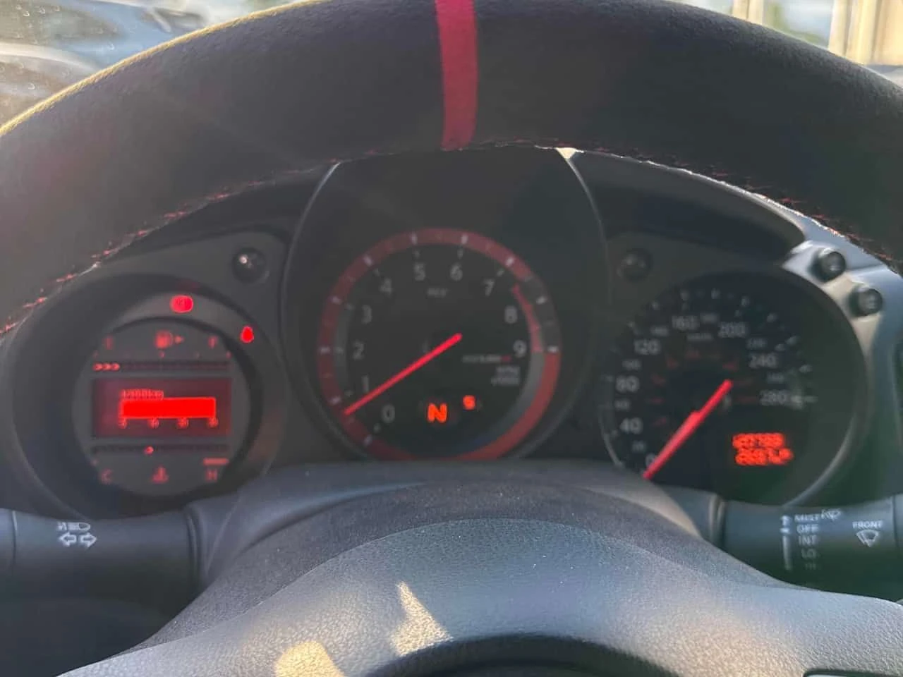 Nissan 370Z NISMO PACK* АЛКАНТАРА* BOSE* ПЪРВИ СОБСТВЕНИК* , снимка 8 - Автомобили и джипове - 54865527