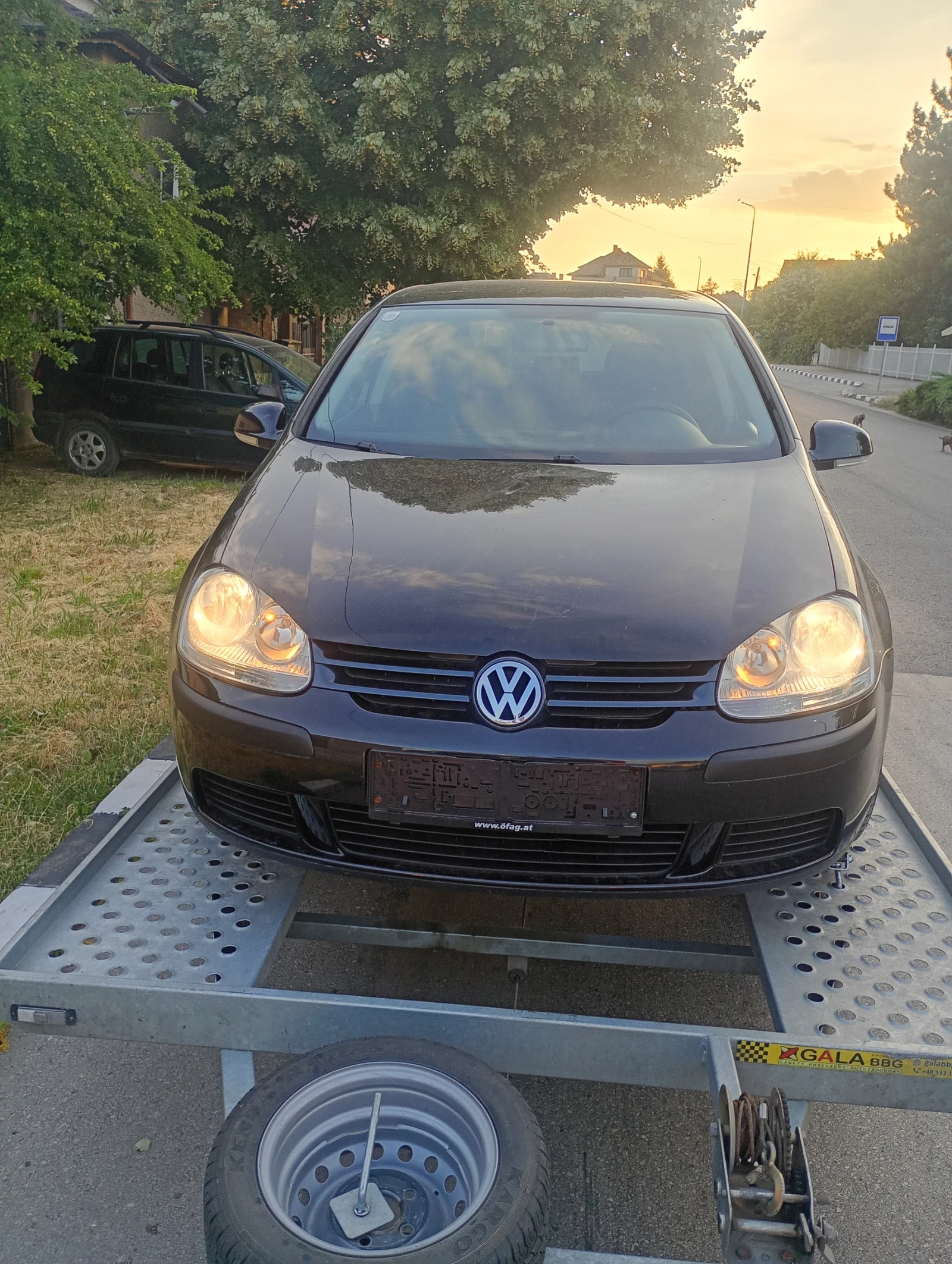 VW Golf 1.9тди 90 коня , снимка 2 - Автомобили и джипове - 55010127