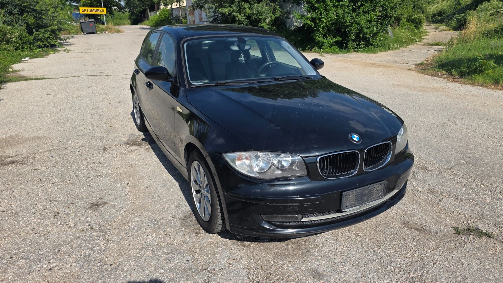 BMW 120 2.0d face, снимка 10 - Автомобили и джипове - 55038936