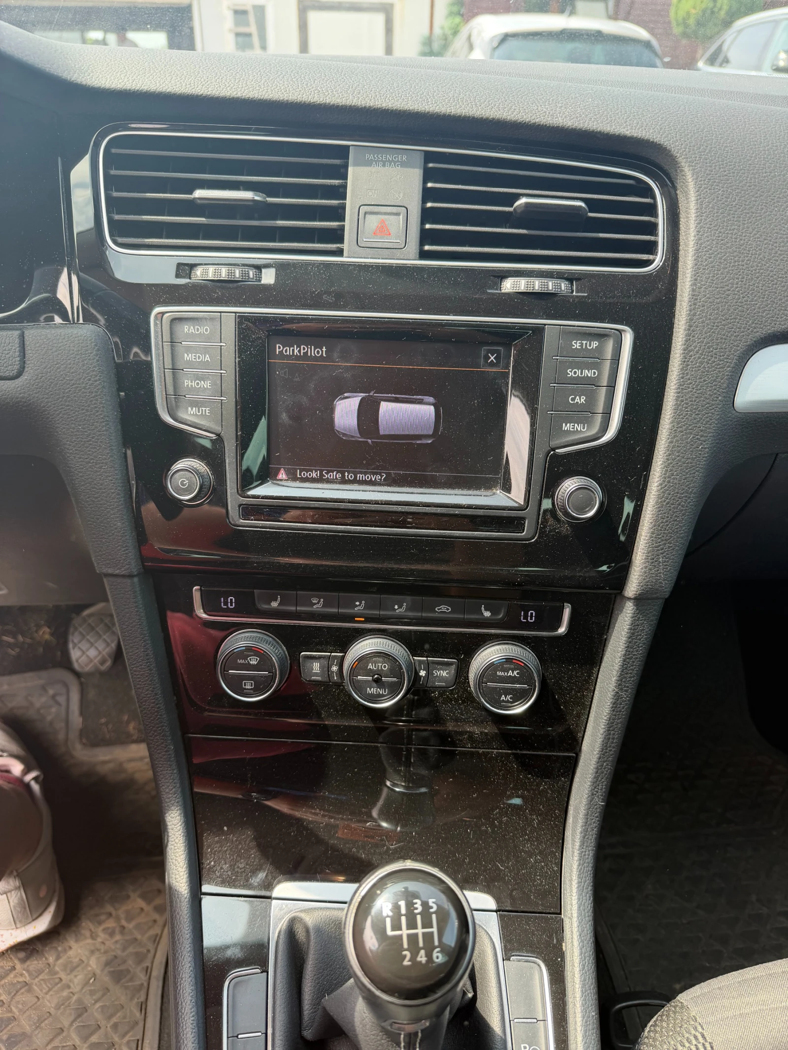 VW Golf CUP 2.0TDI NAVI EURO 6, снимка 14 - Автомобили и джипове - 55142661