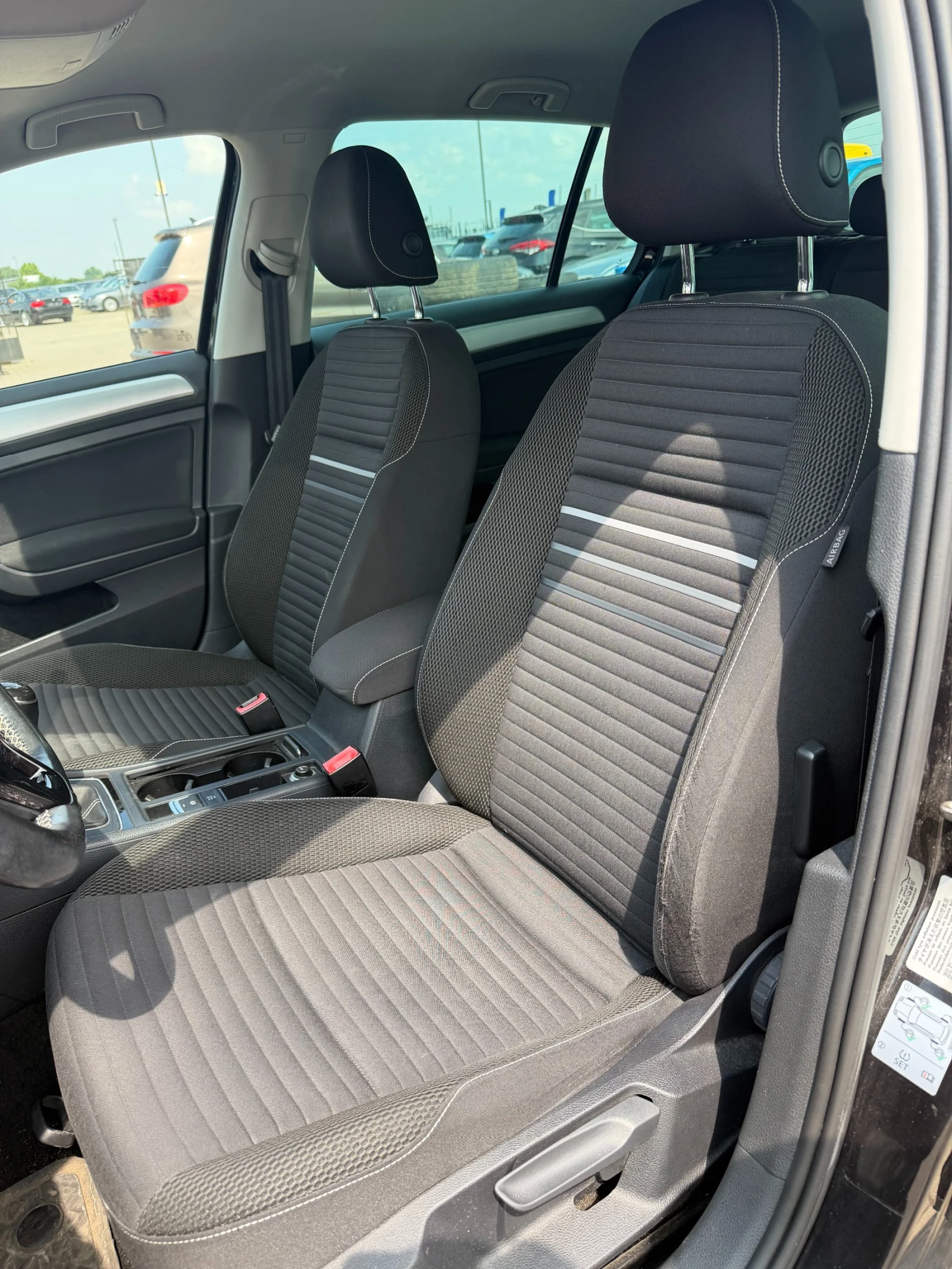 VW Golf CUP 2.0TDI NAVI EURO 6, снимка 13 - Автомобили и джипове - 55142661