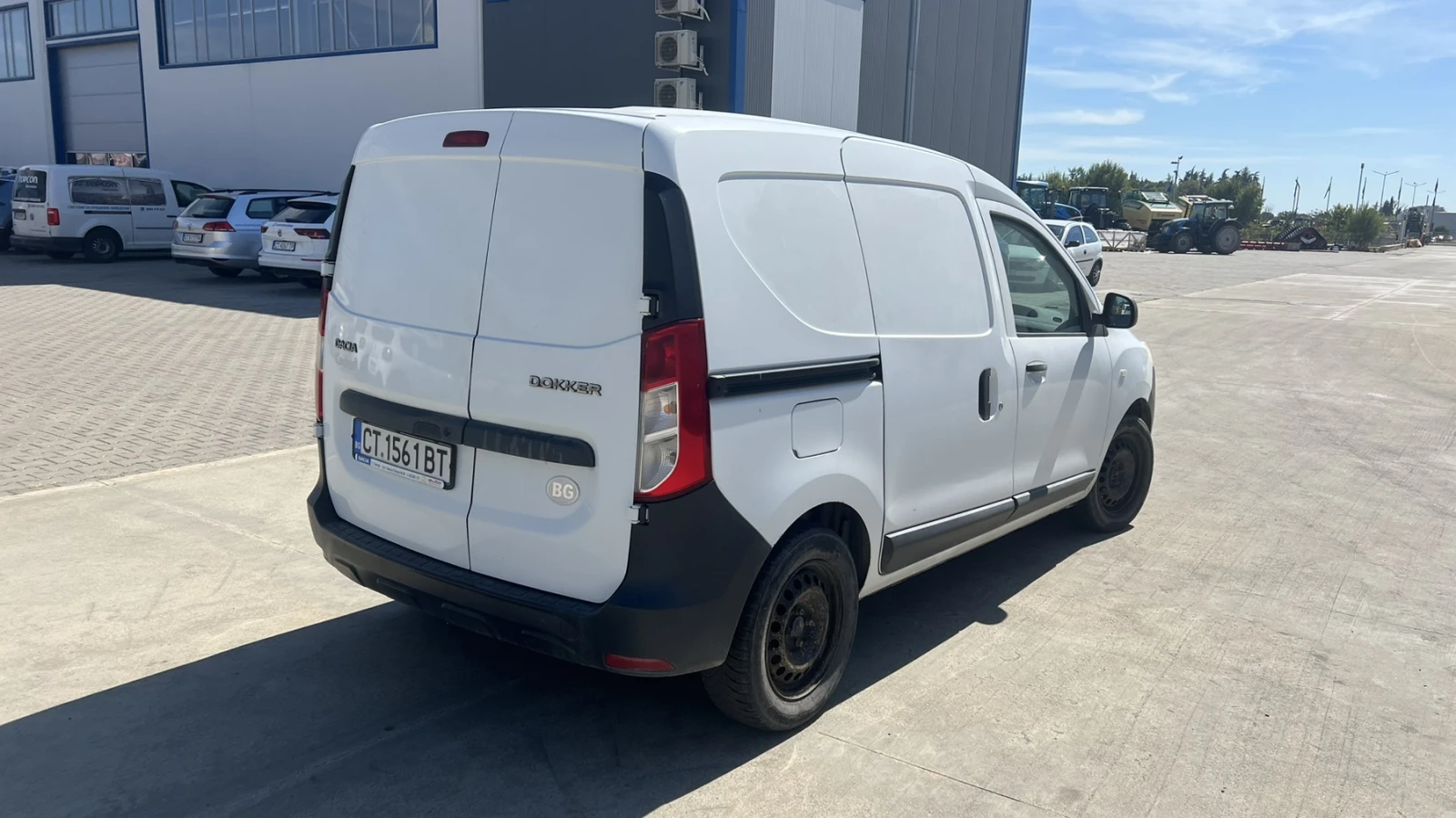 Dacia Dokker, снимка 4 - Автомобили и джипове - 56014938