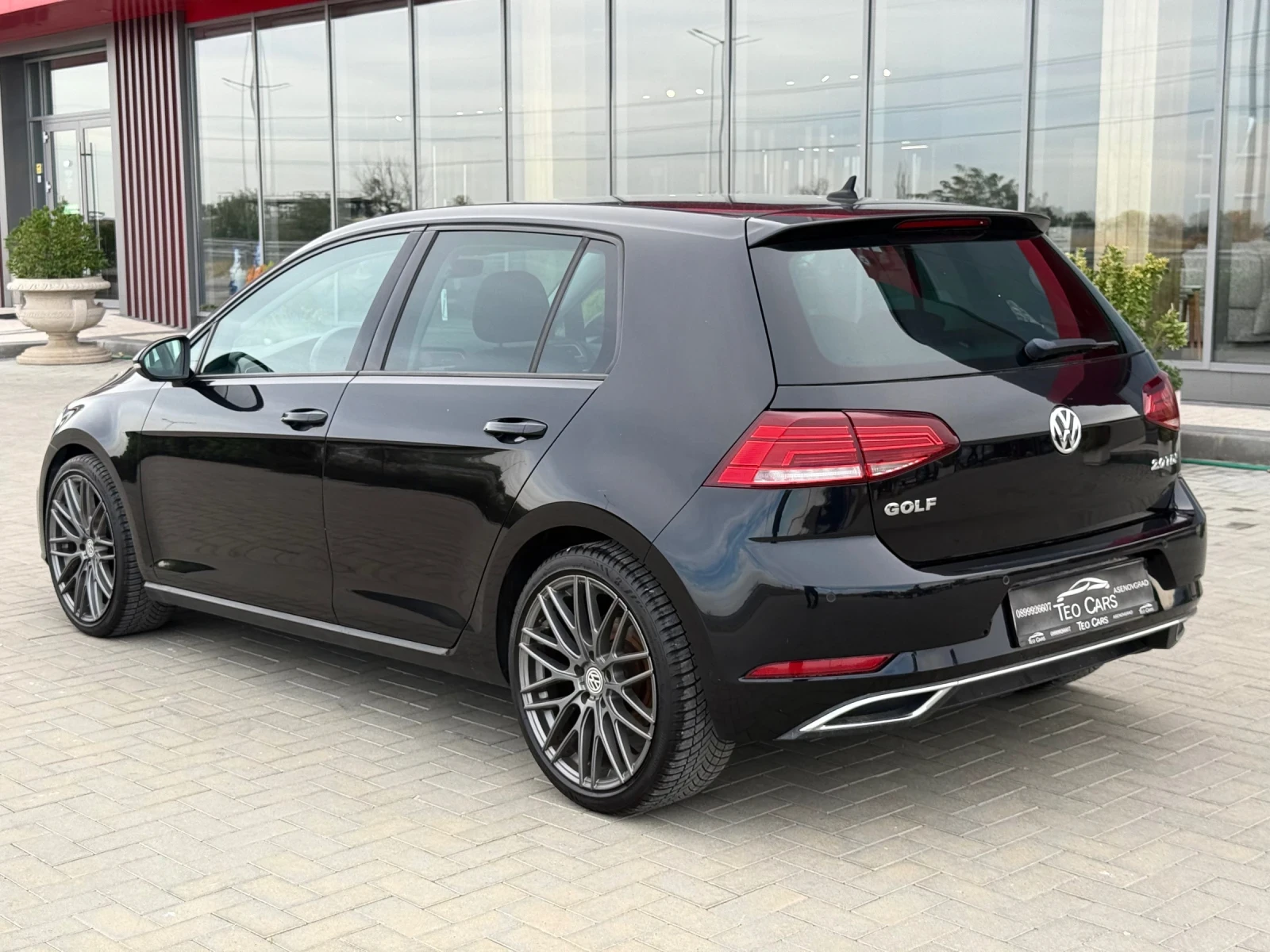 VW Golf VII 2.0 TDI 150�.� FACELIFT / HIGHLINE / CAMERA  | Mobile.bg � ����������� 5