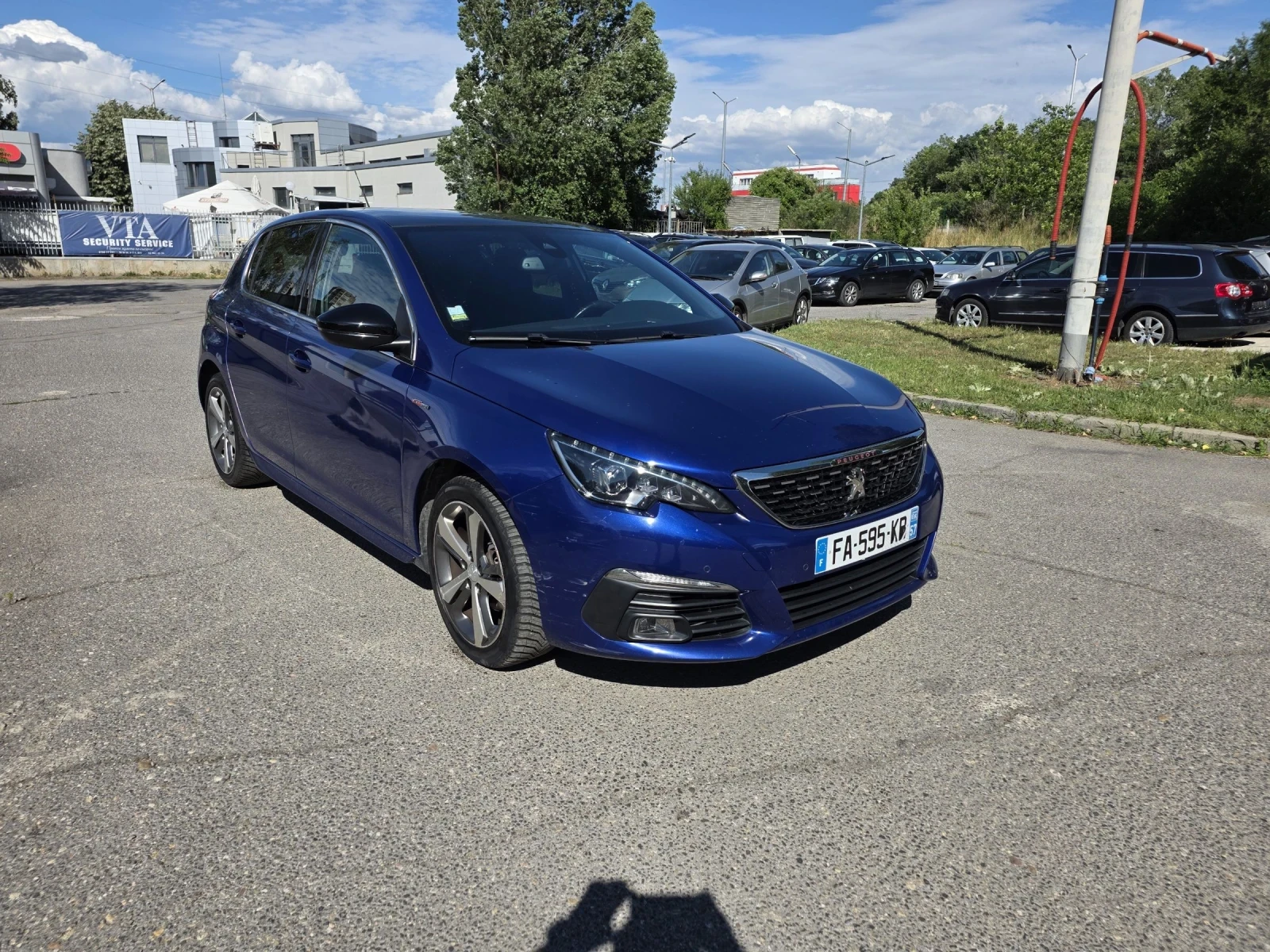 Peugeot 308 1.2 GT LINE/БЕНЗИН/АВТОМАТИК/ПАНОРАМА, снимка 3 - Автомобили и джипове - 55224573