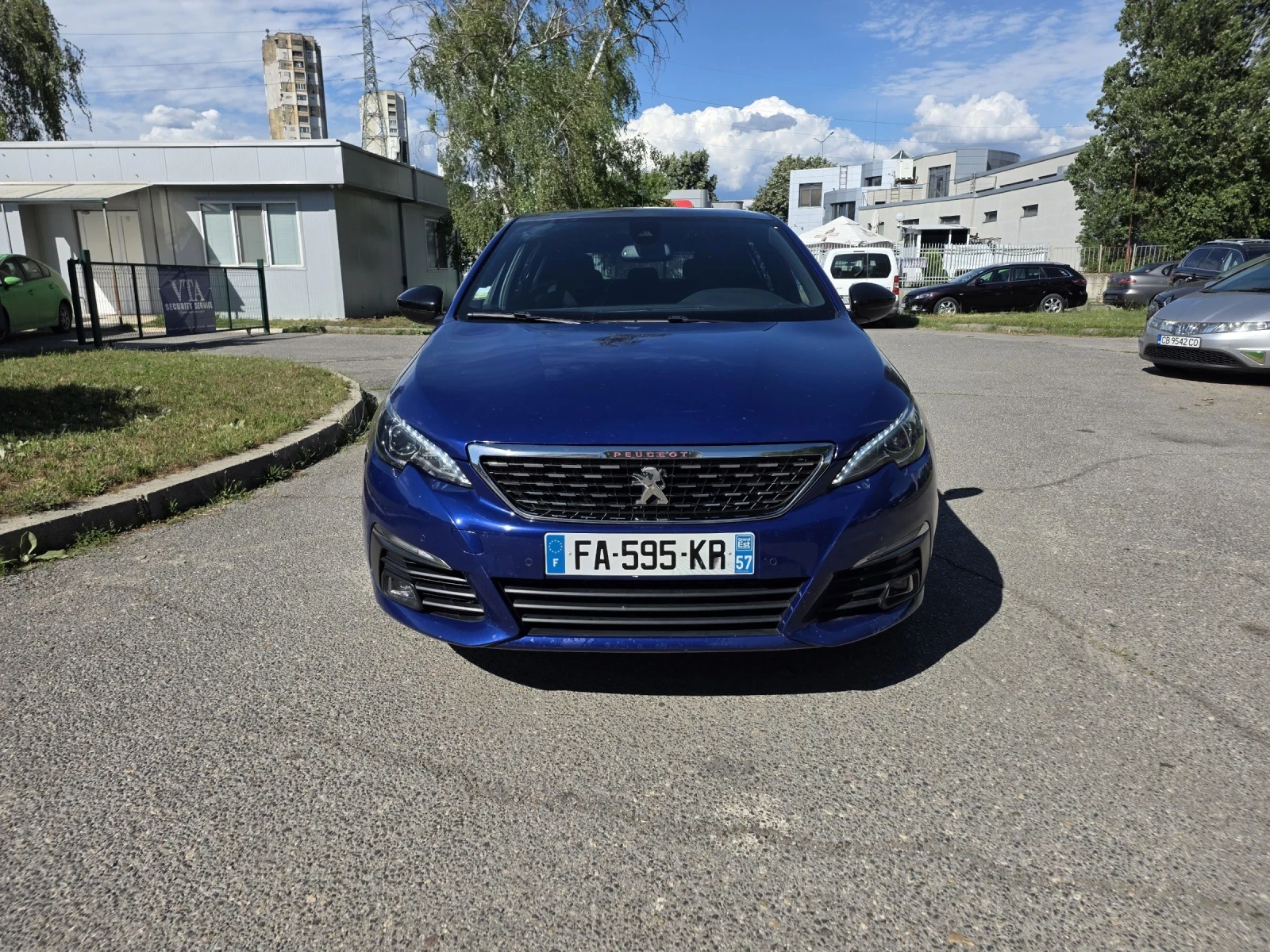Peugeot 308 1.2 GT LINE/БЕНЗИН/АВТОМАТИК/ПАНОРАМА, снимка 2 - Автомобили и джипове - 55224573