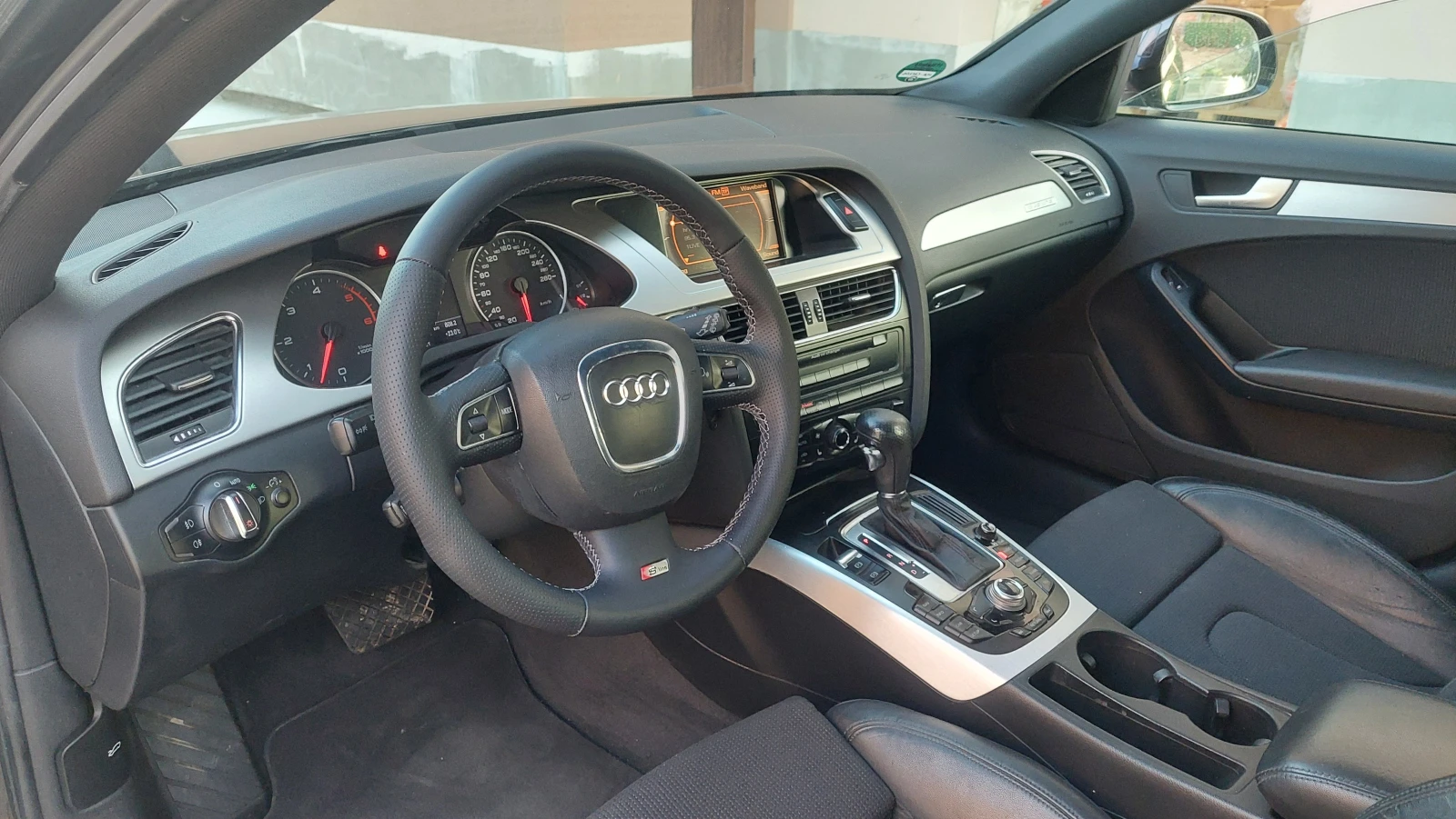 Audi A4 3.0 tdi 239 hp DISTRONIC, снимка 7 - Автомобили и джипове - 55408736