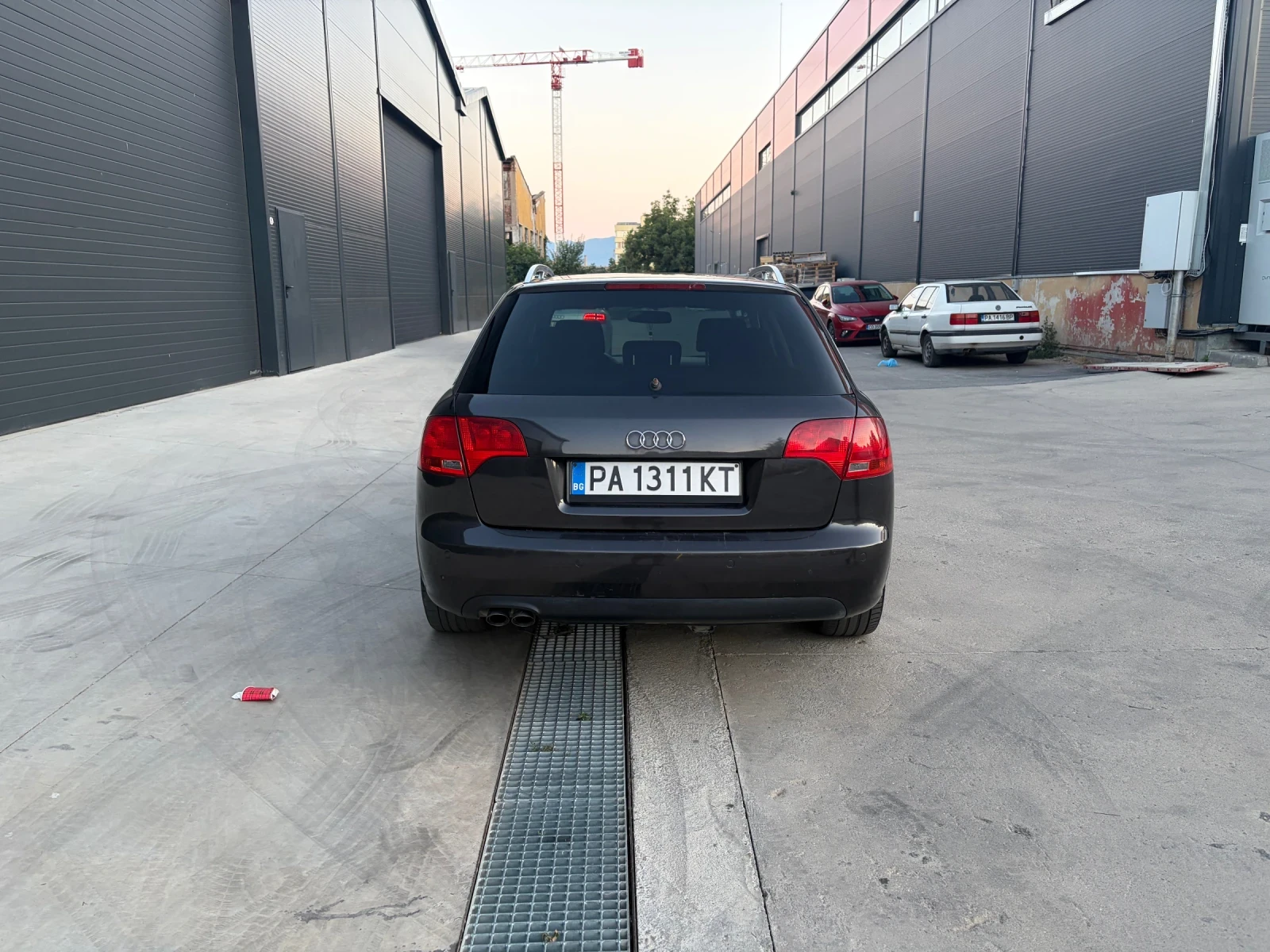 Audi A4 B7 1.9tdi, снимка 5 - Автомобили и джипове - 55695258