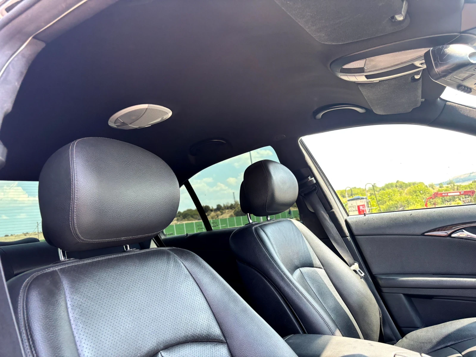Mercedes-Benz E 200 1.8 NGT, снимка 13 - Автомобили и джипове - 55793195